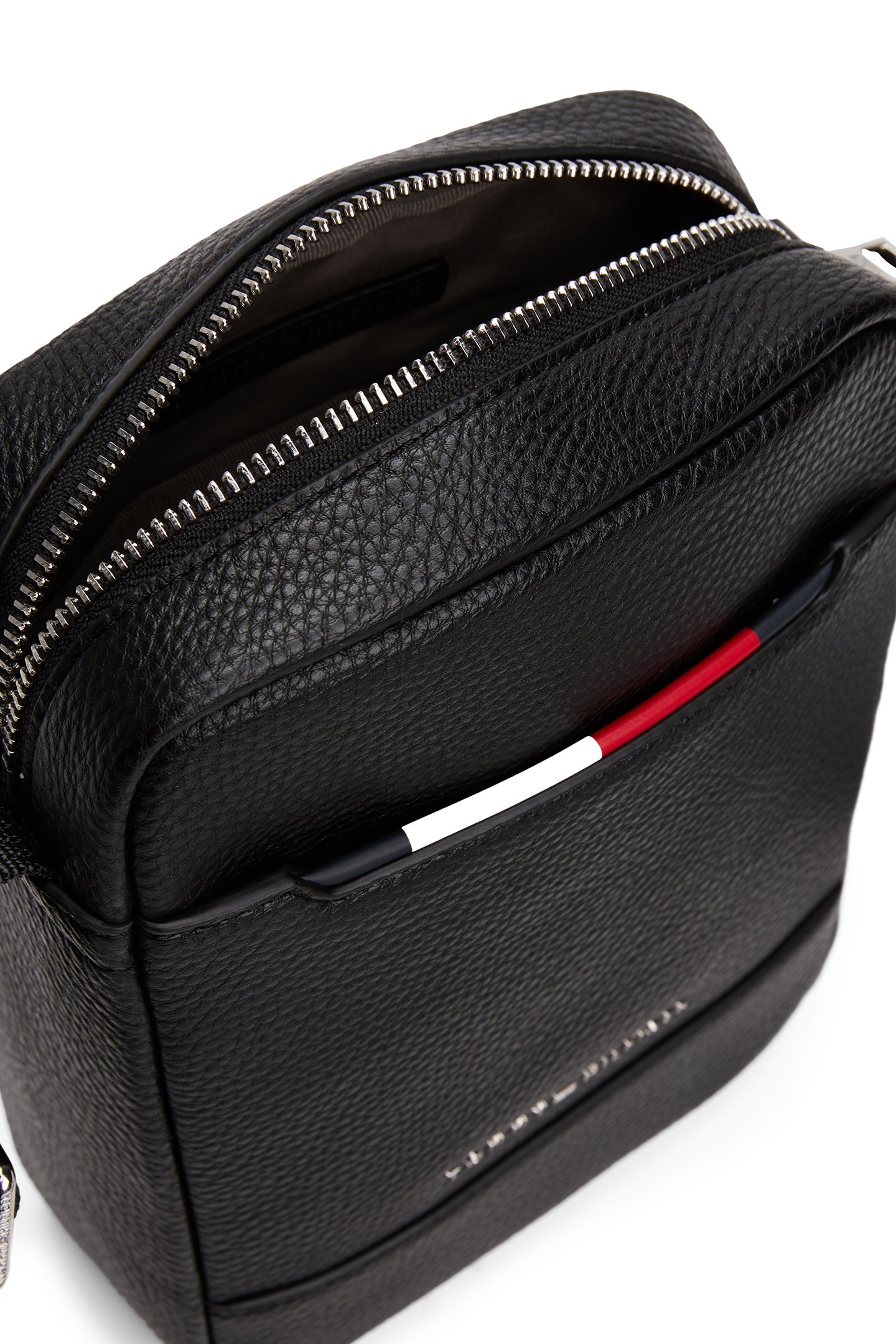 TH CENTRAL MINI REPORTER BAG BLACK 4