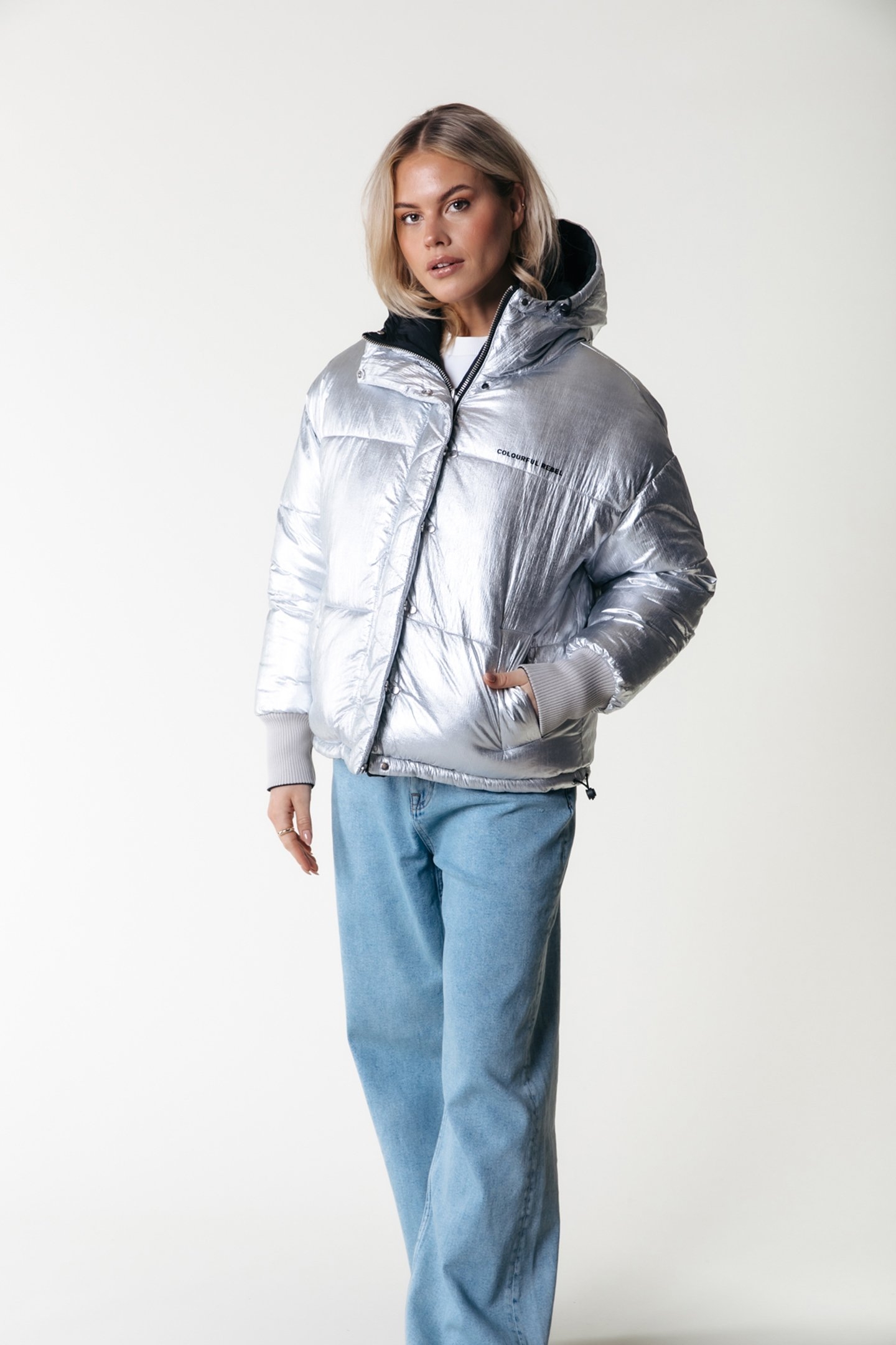 ISADO REVERSIBLE PUFFER JACKET BLACK 1