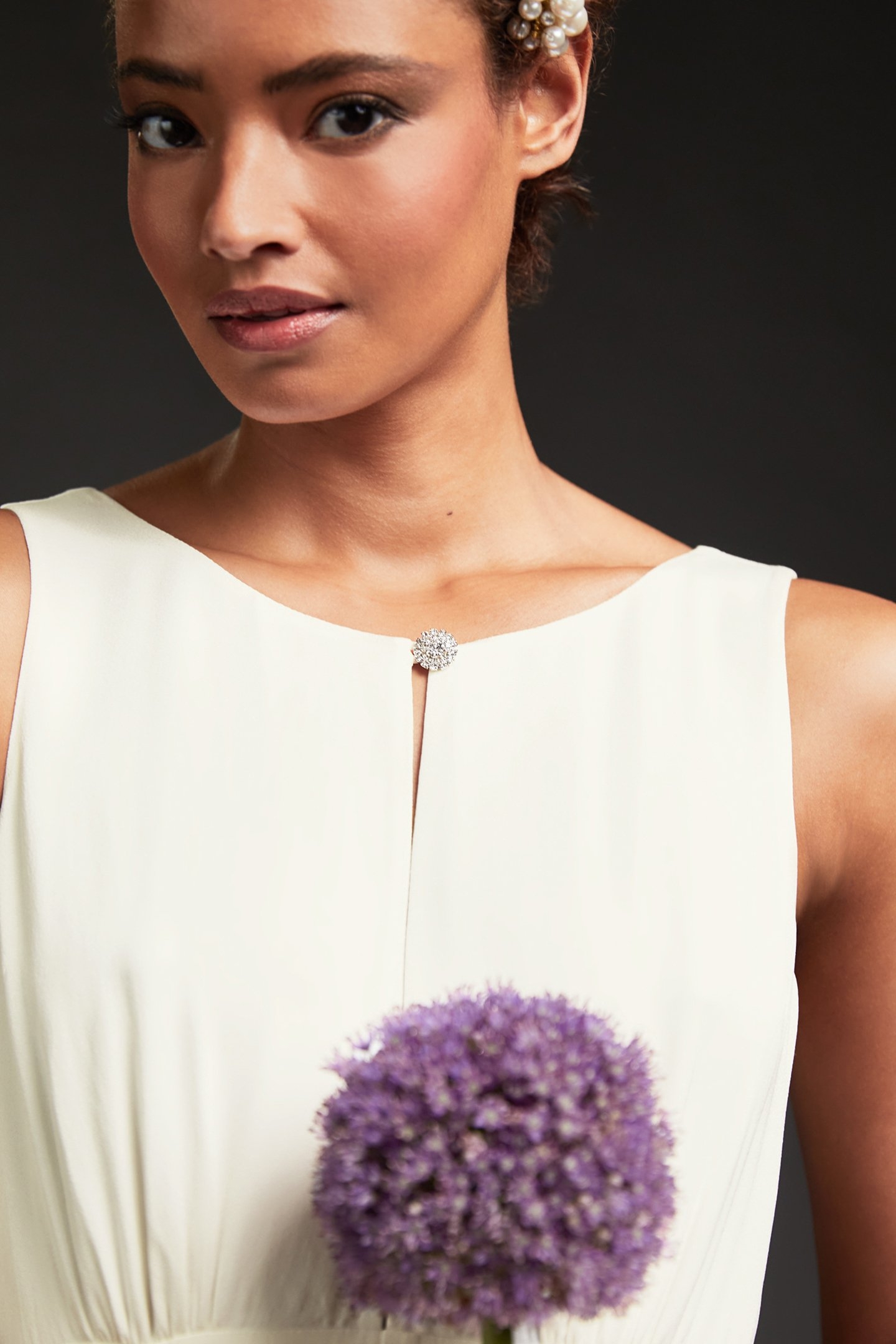 DR HYACINTH - V BACK BRID IVORY 5