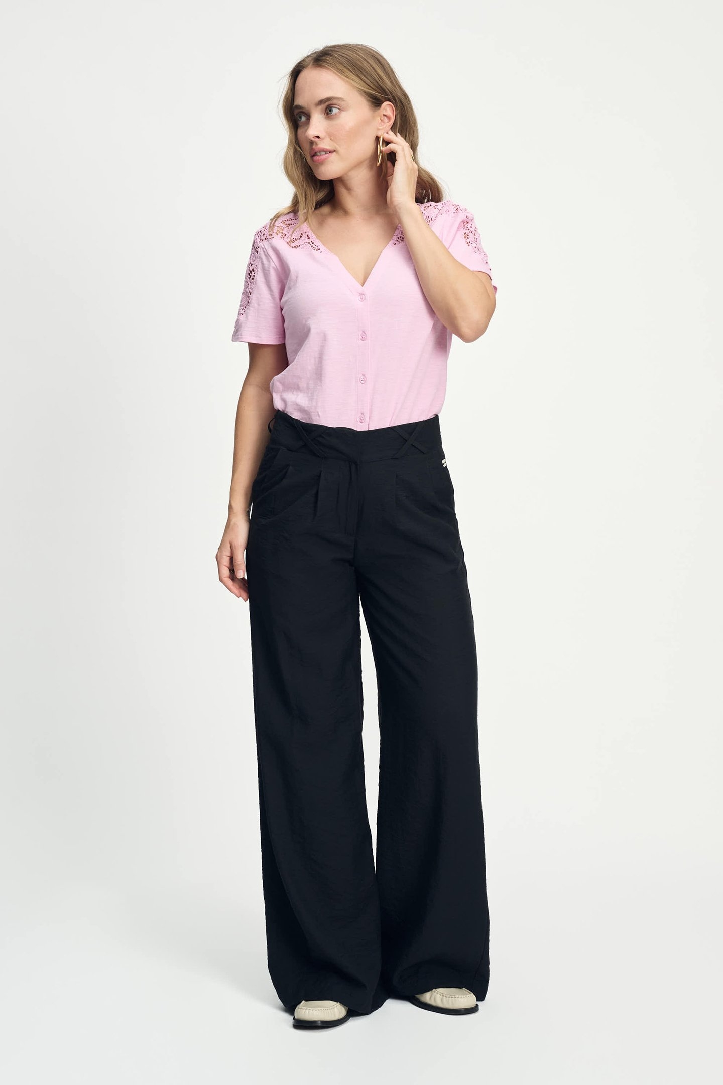 PANTS - LARISSA BLACK 1