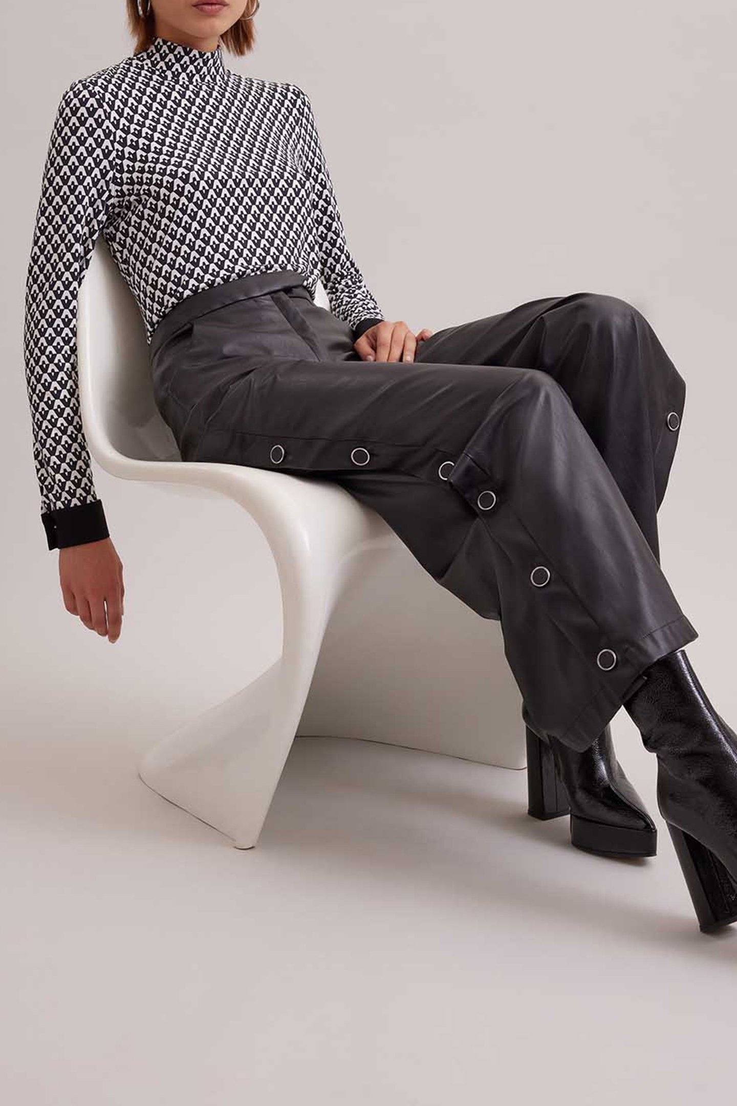 MYRZA TEE-SHIRT BLACK/WHITE 5