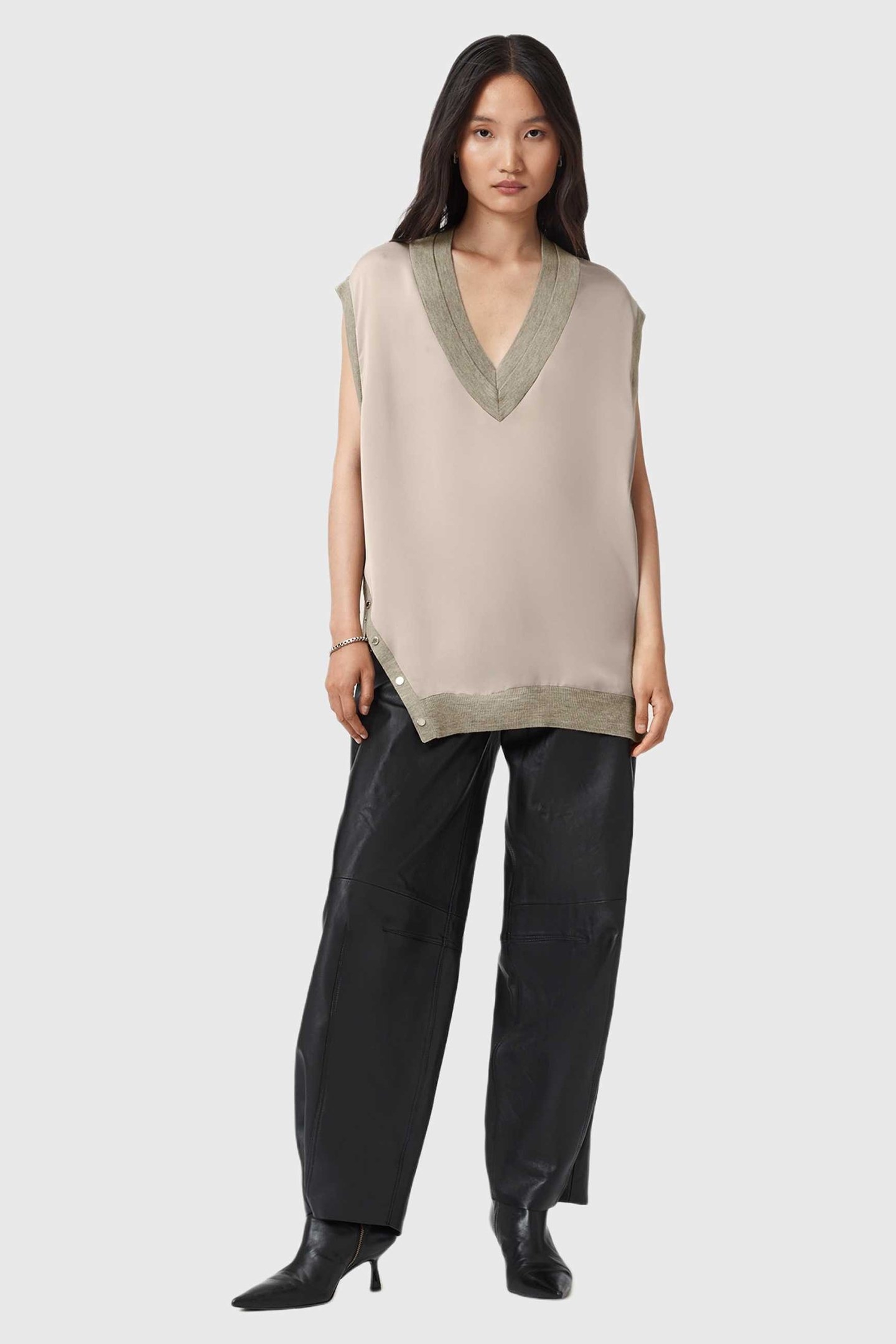 BERN STUD TANK TAUPE GREY 2