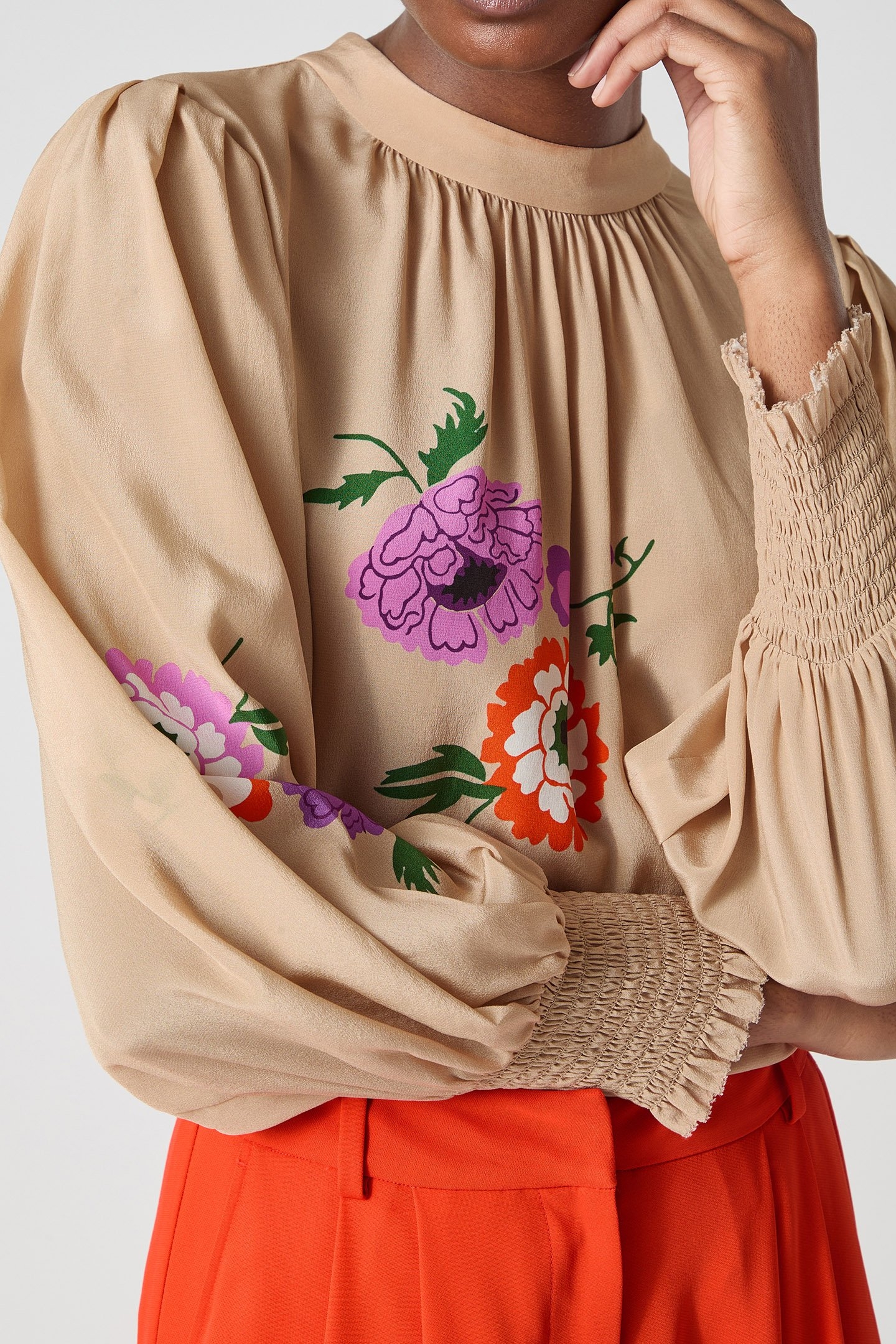 TW FLEUR MOTIF BLOUSE BROWN 4