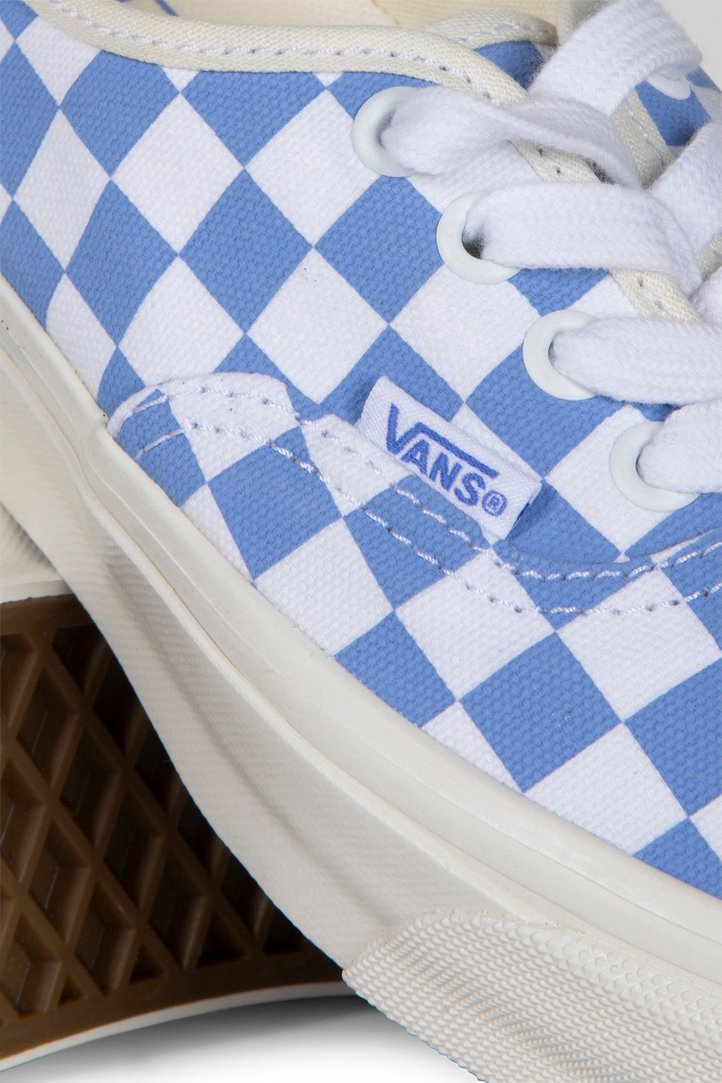 MIRKO BORSCHE X VANS X HIGHSNOBIETY – OKTOBERFEST VANS AUT 4