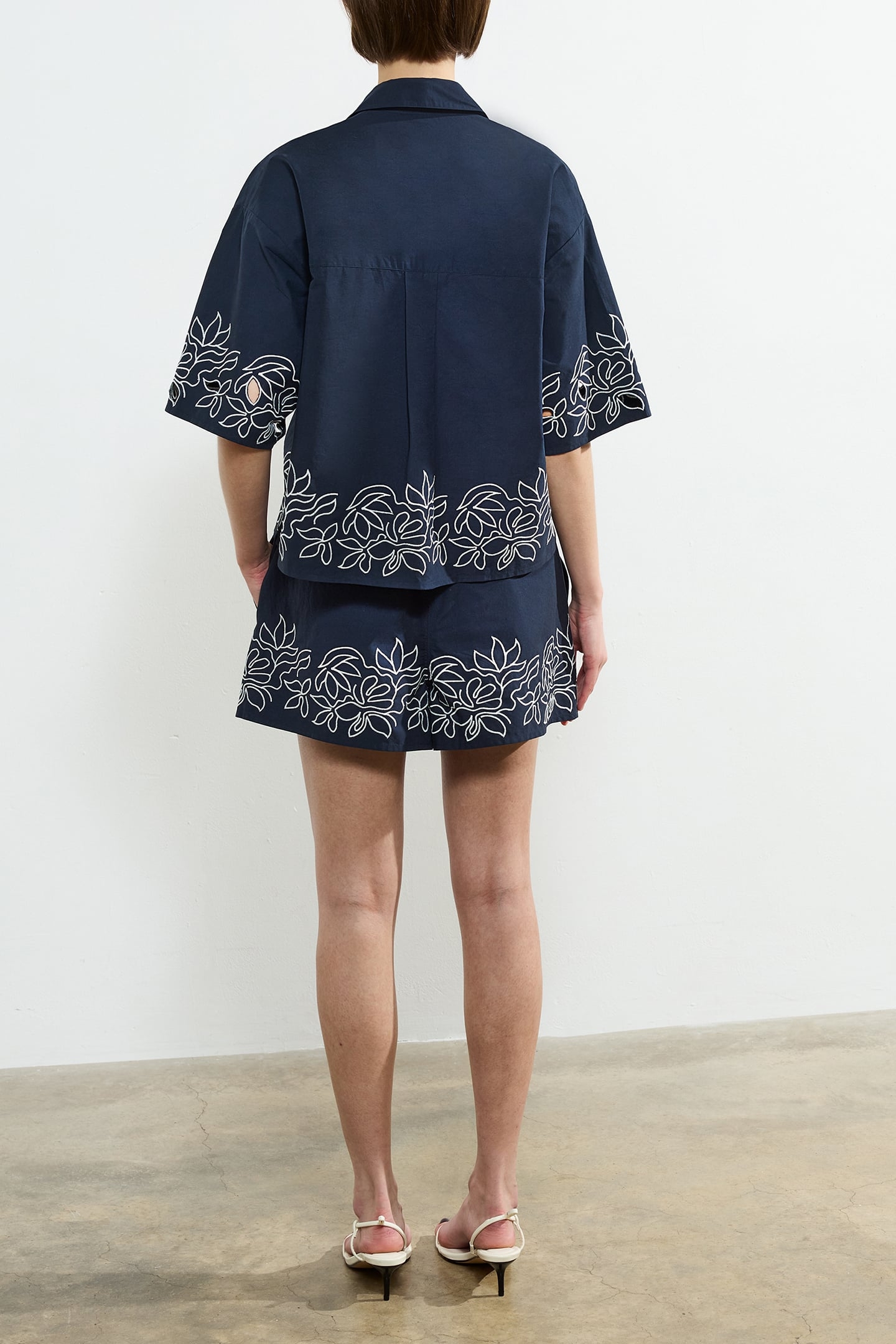 ALISSA COTTON SHORTS NAVY/WHITE 2