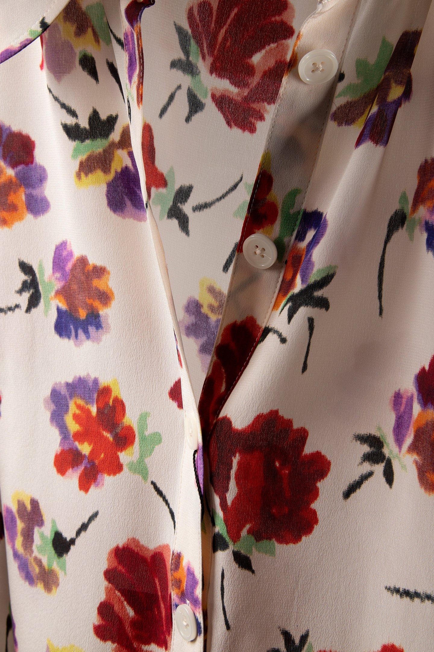 TW SONYA IKAT BLOUSE CREAM 4