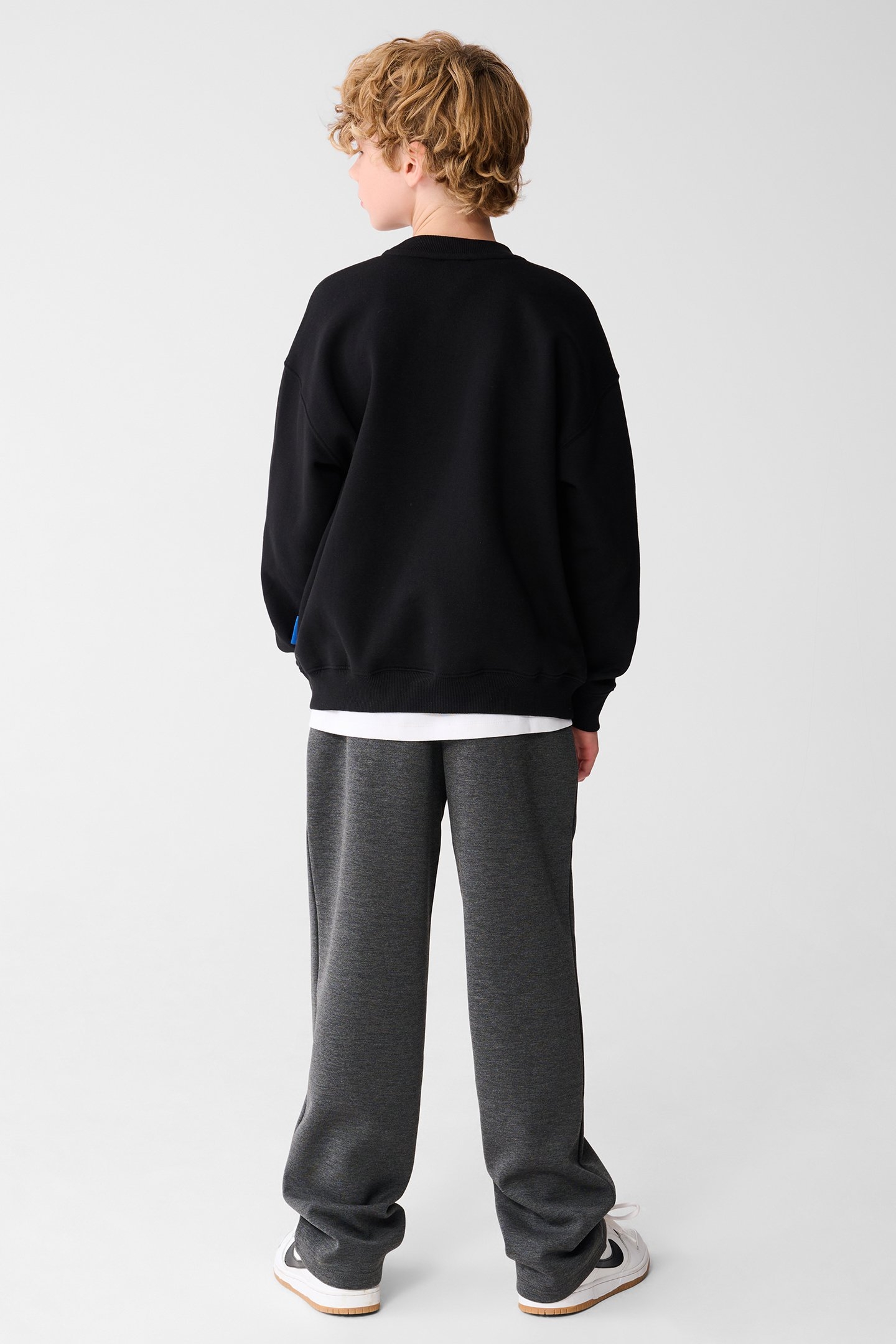 BOYS SBNATURE SWEAT BLACK 3