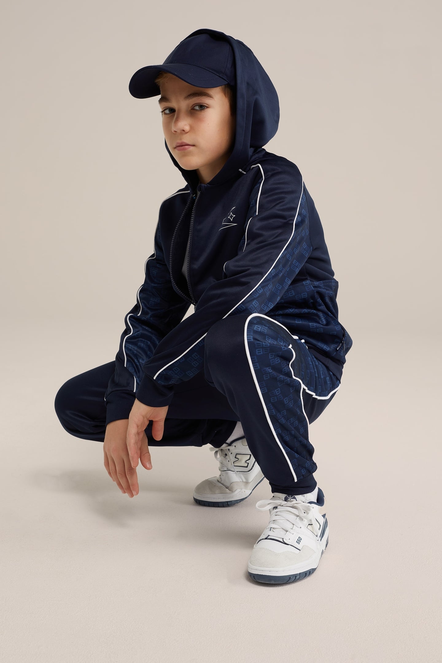 JOGGING PANTS DARK BLUE 8