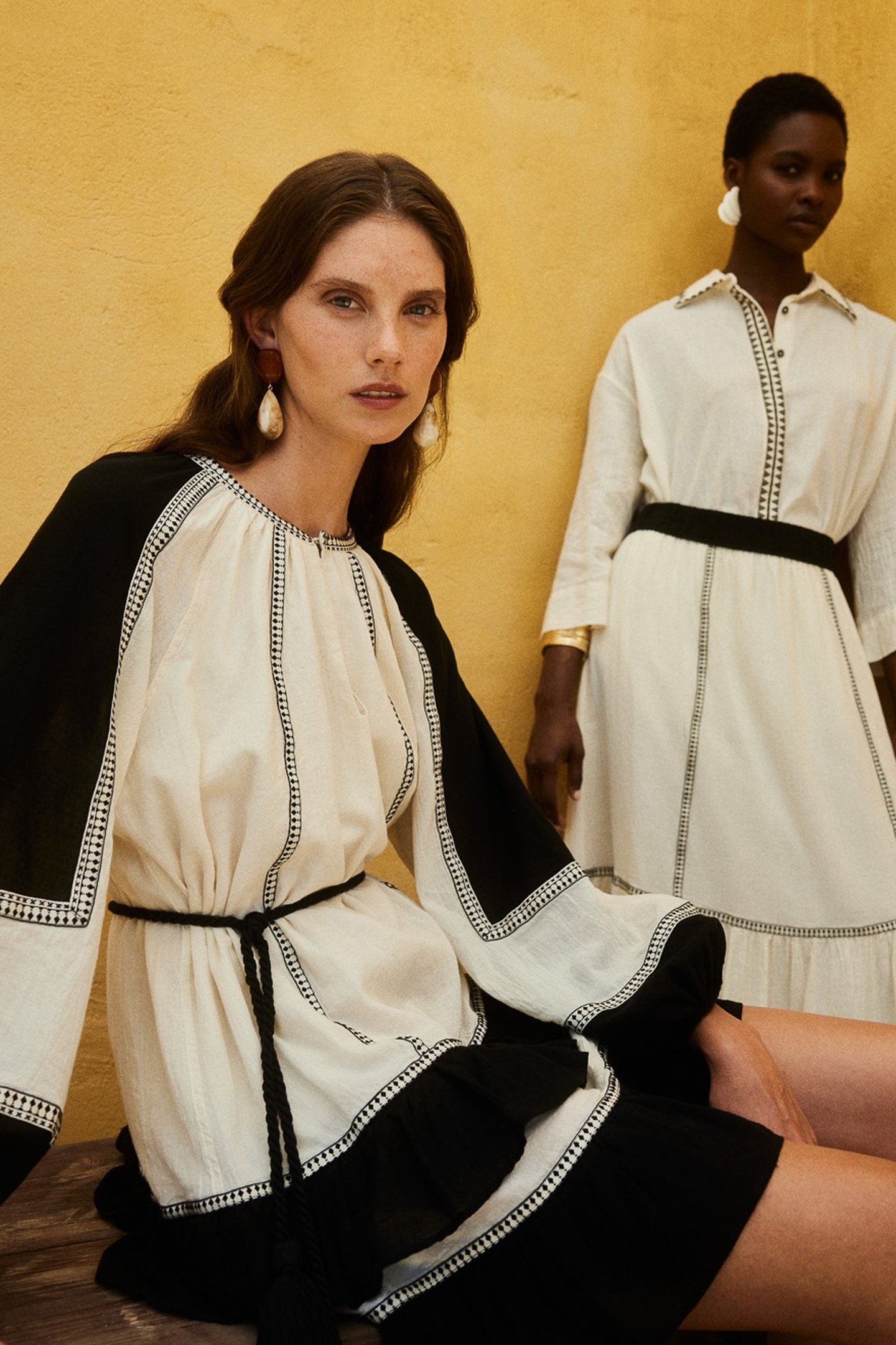 EMPHASIS SHORT DRESS GAZE WITH BELT OFFWHITE 4