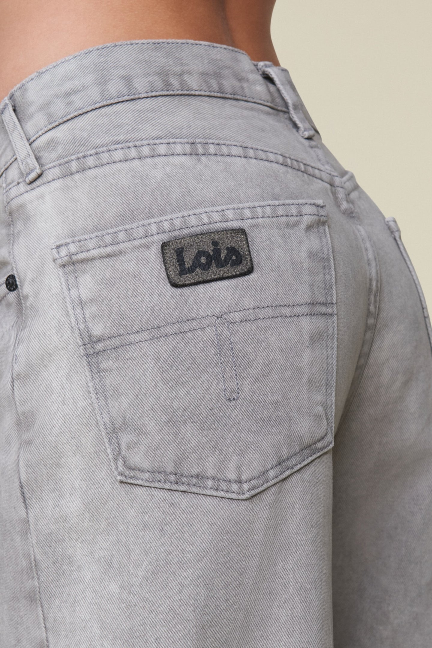 SKATER LOOSE GREY SNOW 5