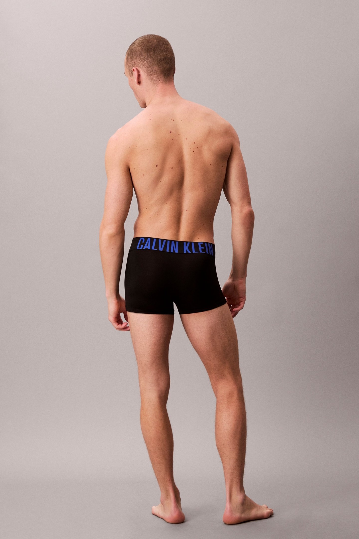 LOW RISE TRUNK 3-PACK BLACK BODIES WHITE/ROYALTY/TURBU 4