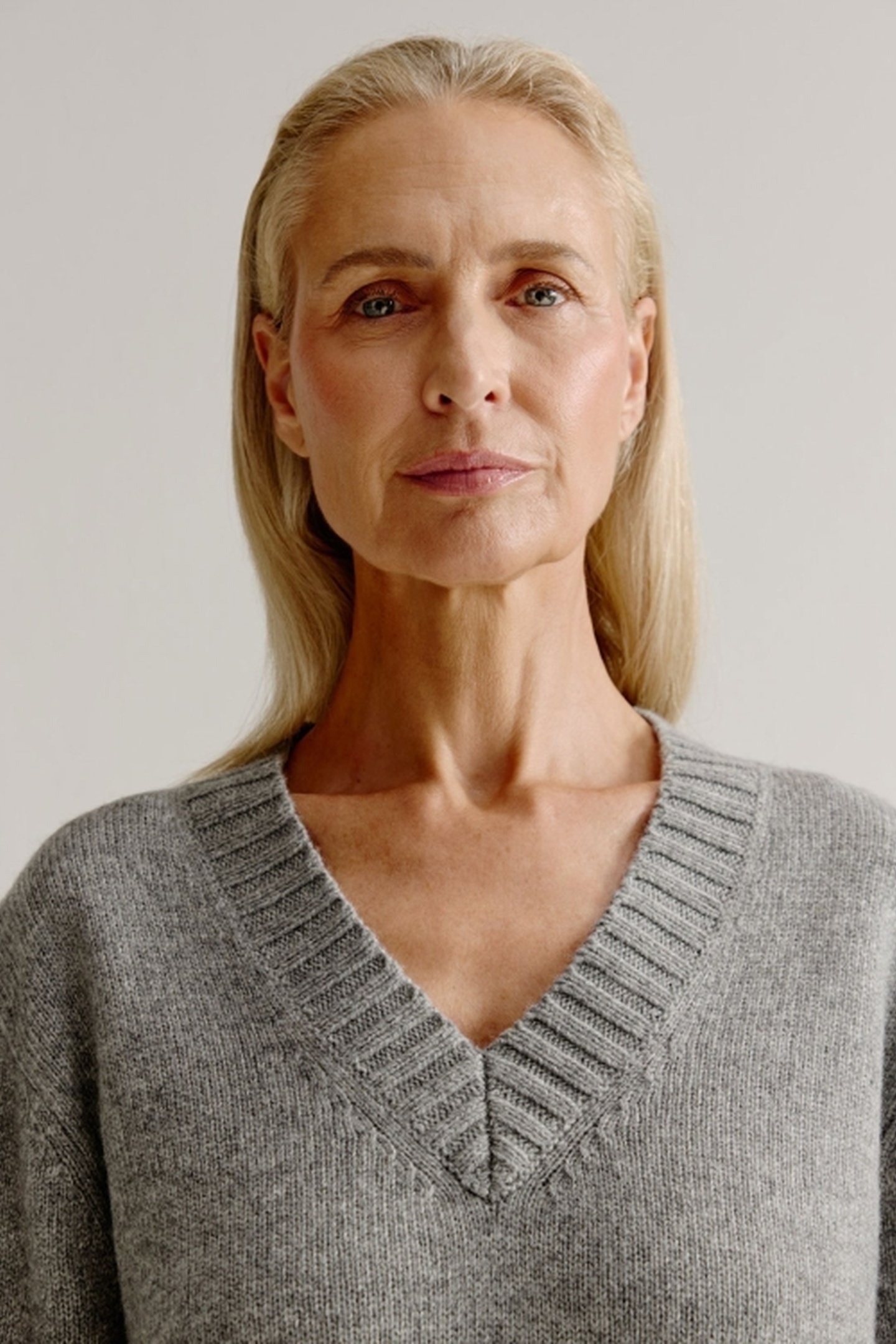 LEONIE SWEATER GREY 4