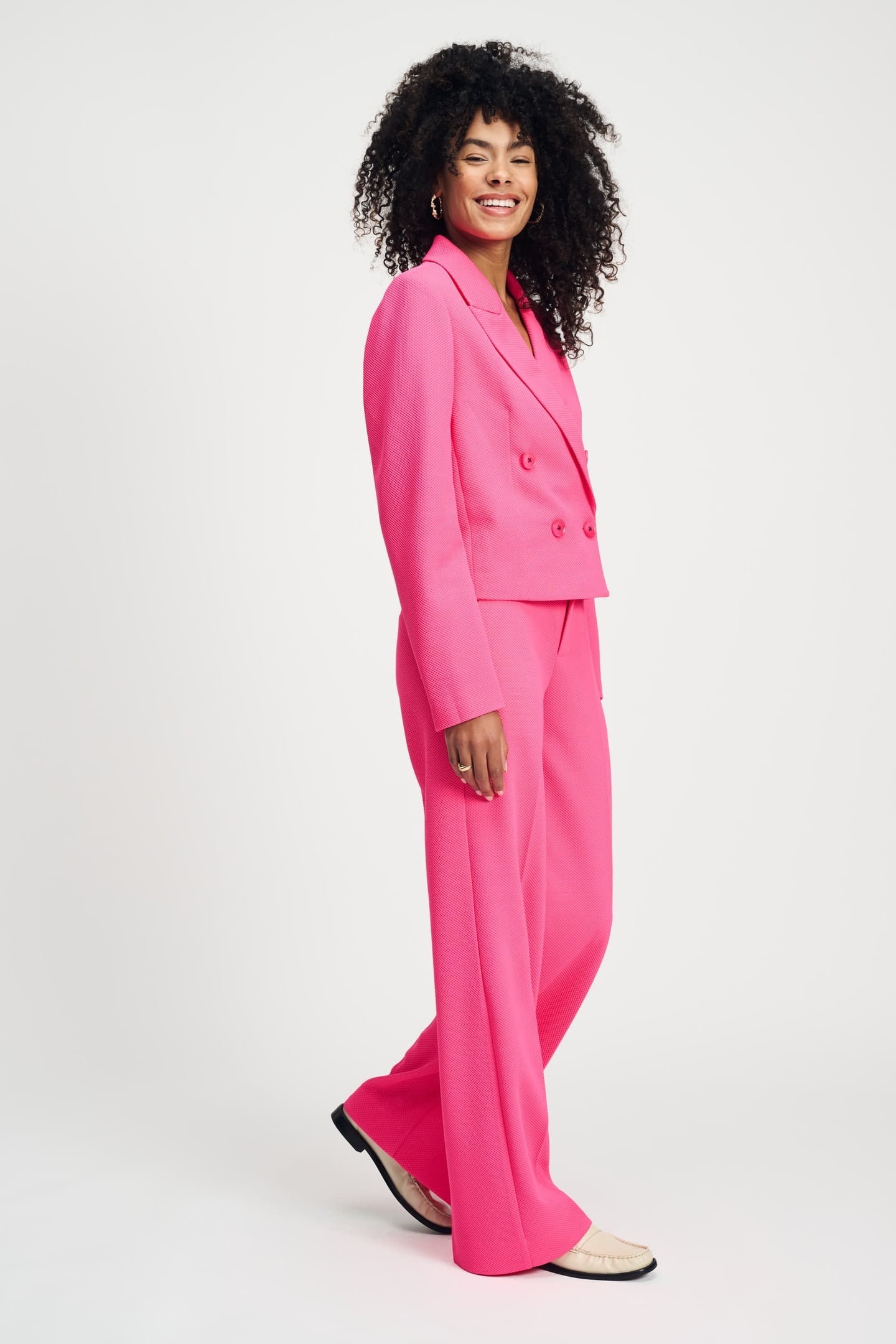 BLAZER SHORT VIBRANT PINK 2