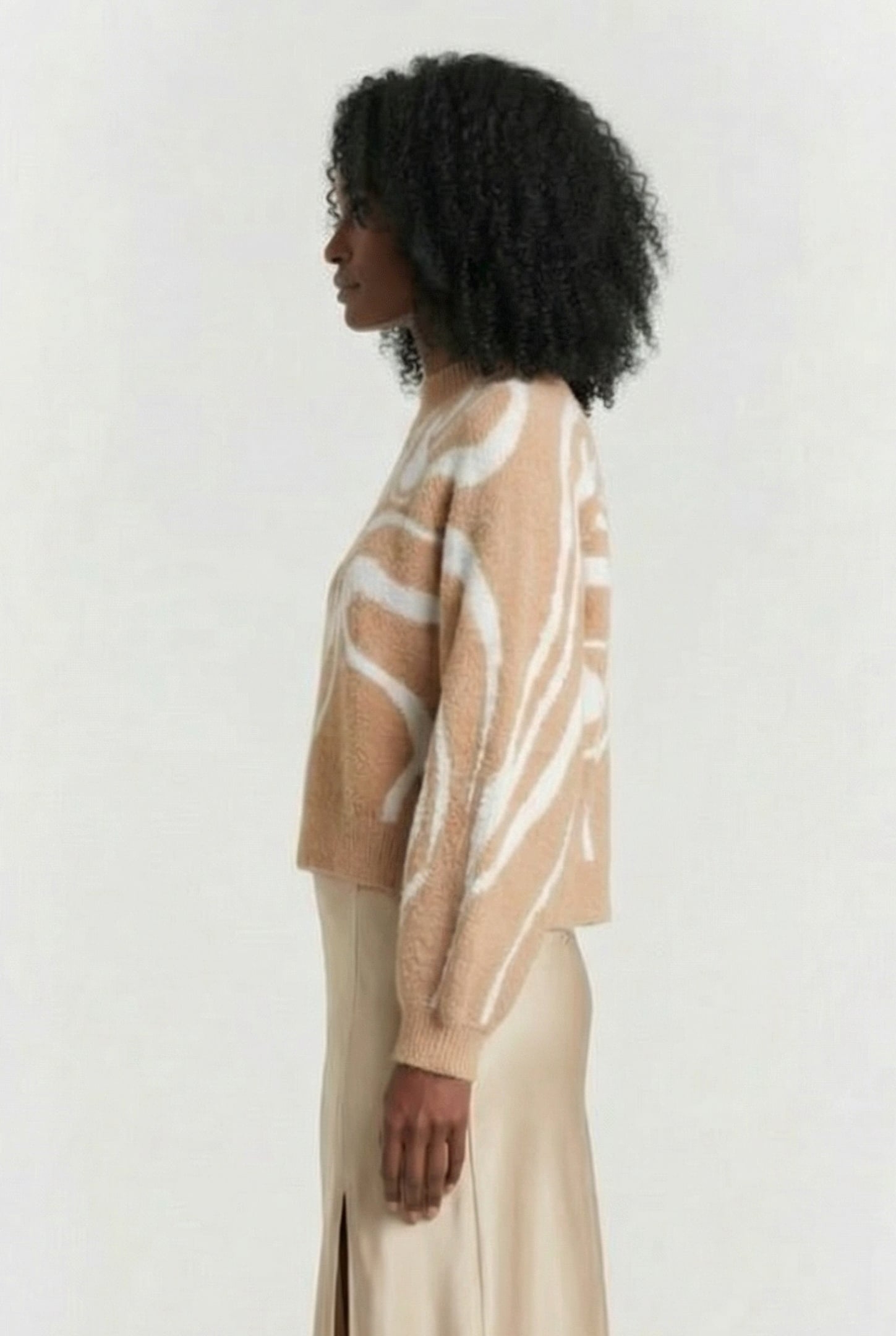 SWIRL CREW TAN/IVORY 3