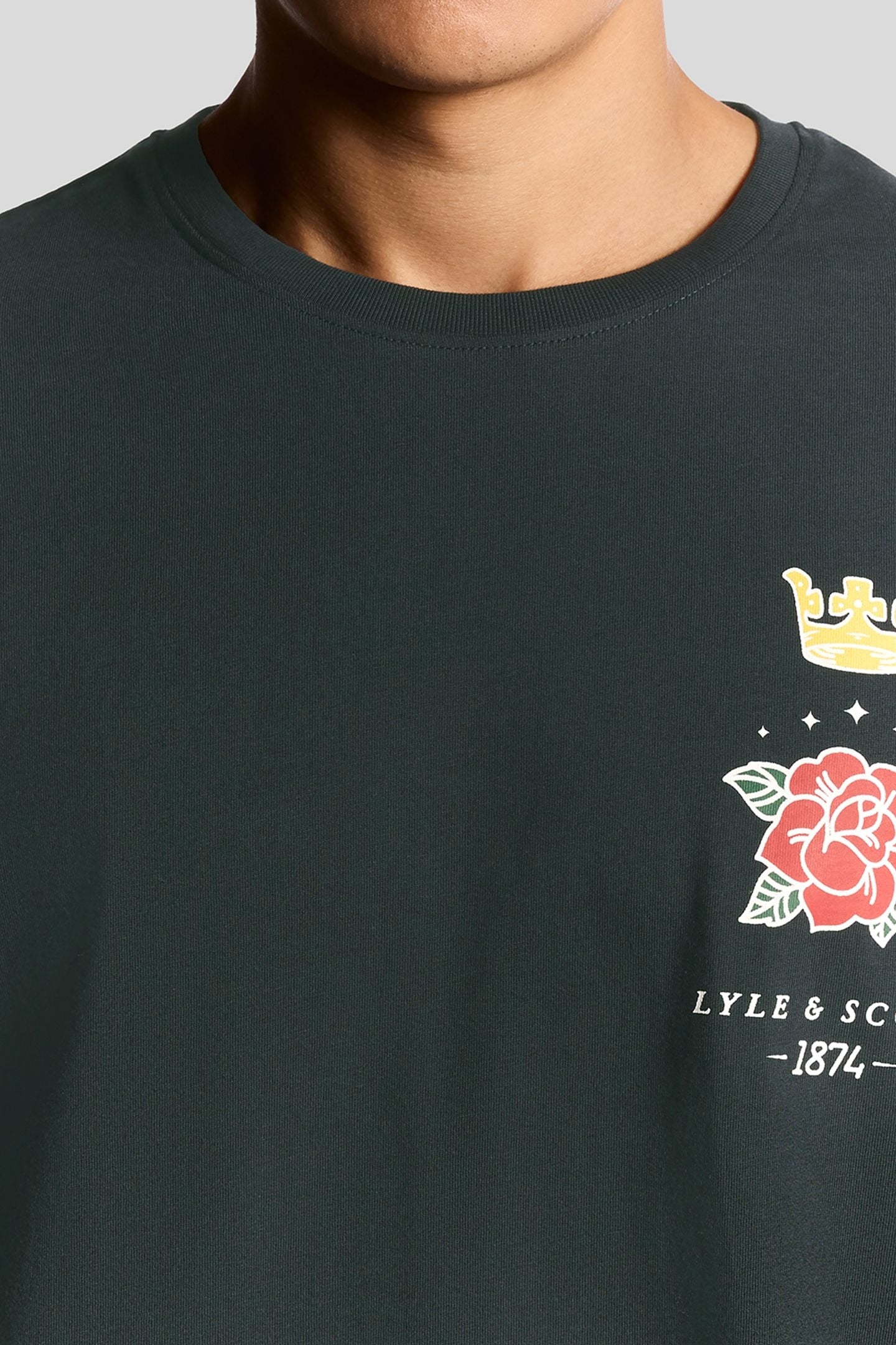 ROSE AND CROWN GRAPHIC T-SHIRT DARK NAVY 6