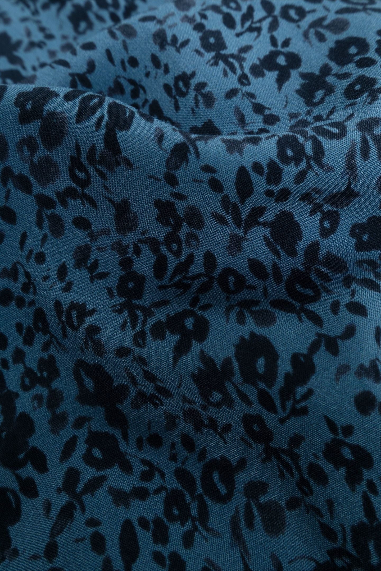 STORM LENZING™ ECOVERO™ FLOWERY SLIM SHIRT 7