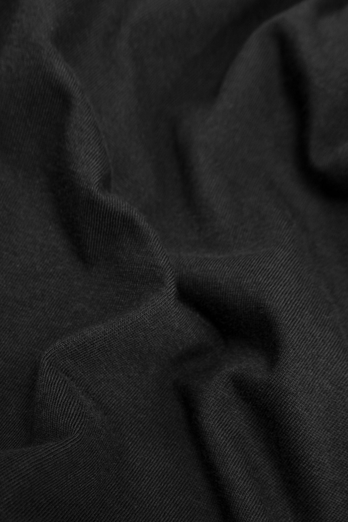 BLACK T-SHIRT WITH STATUE IMAGE AND EMBROIDERY 6