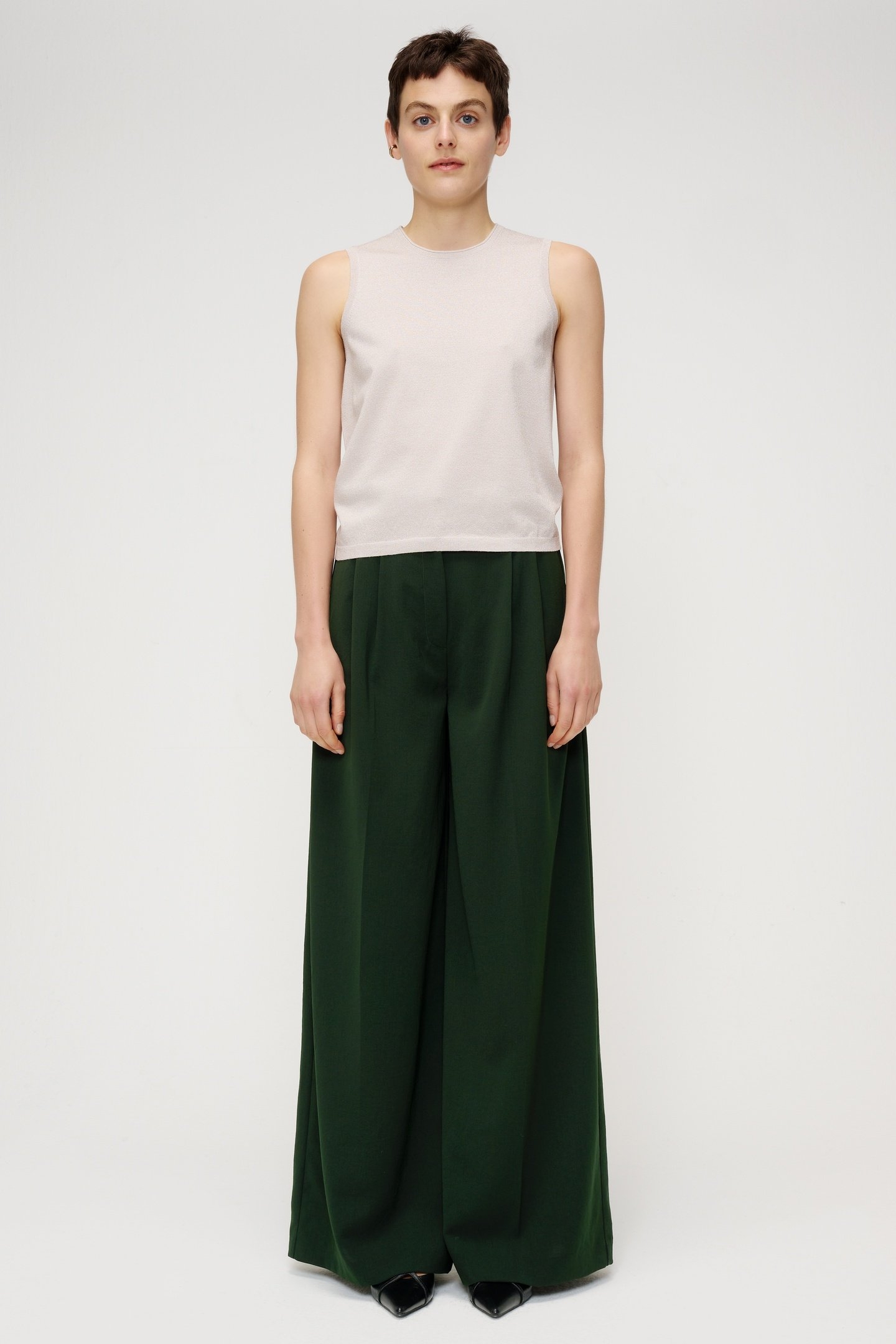 VISCOSE MIX SLEEVLESS TOP SAND 2