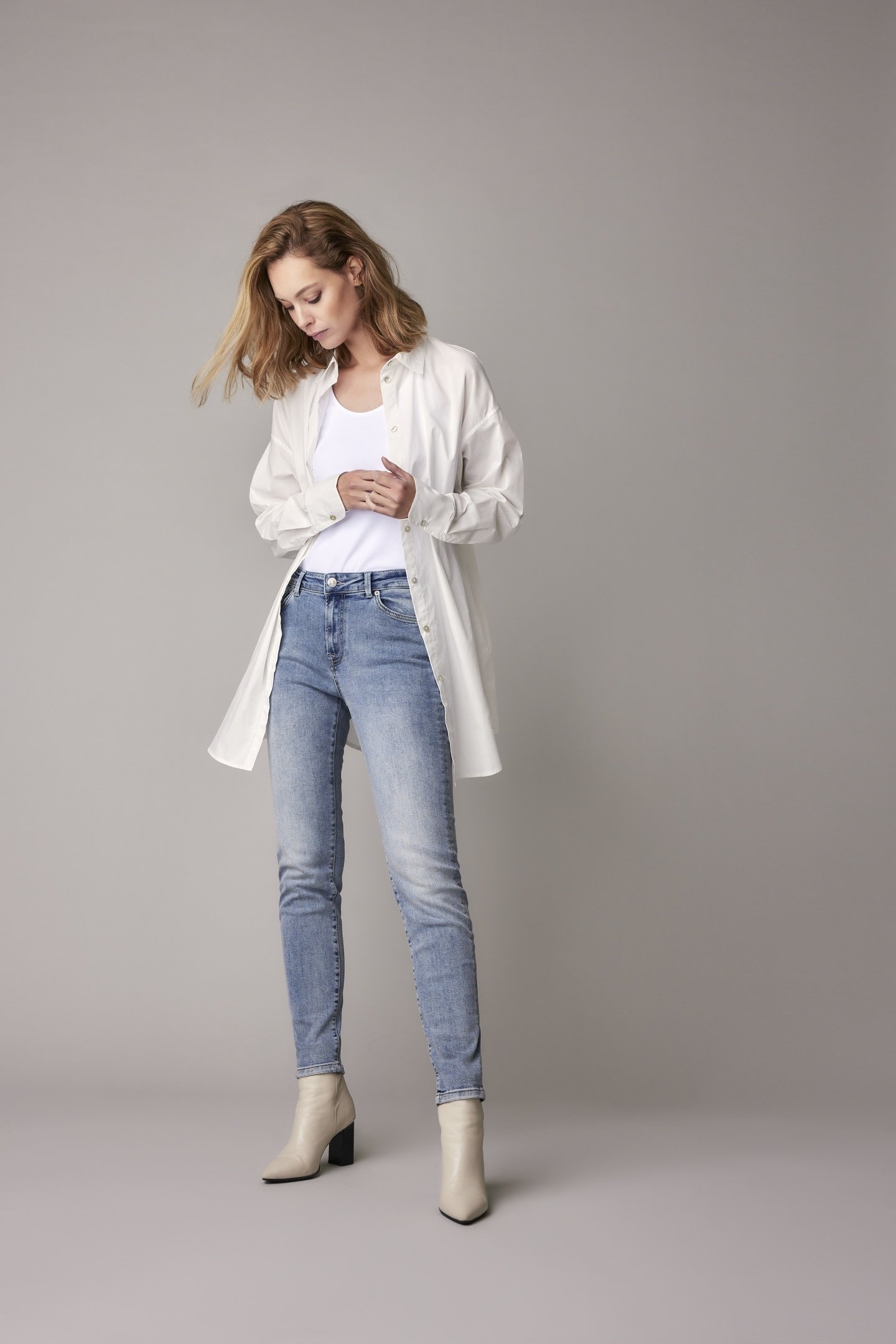 SKINNY PURE STRETCH MID DENIM 1