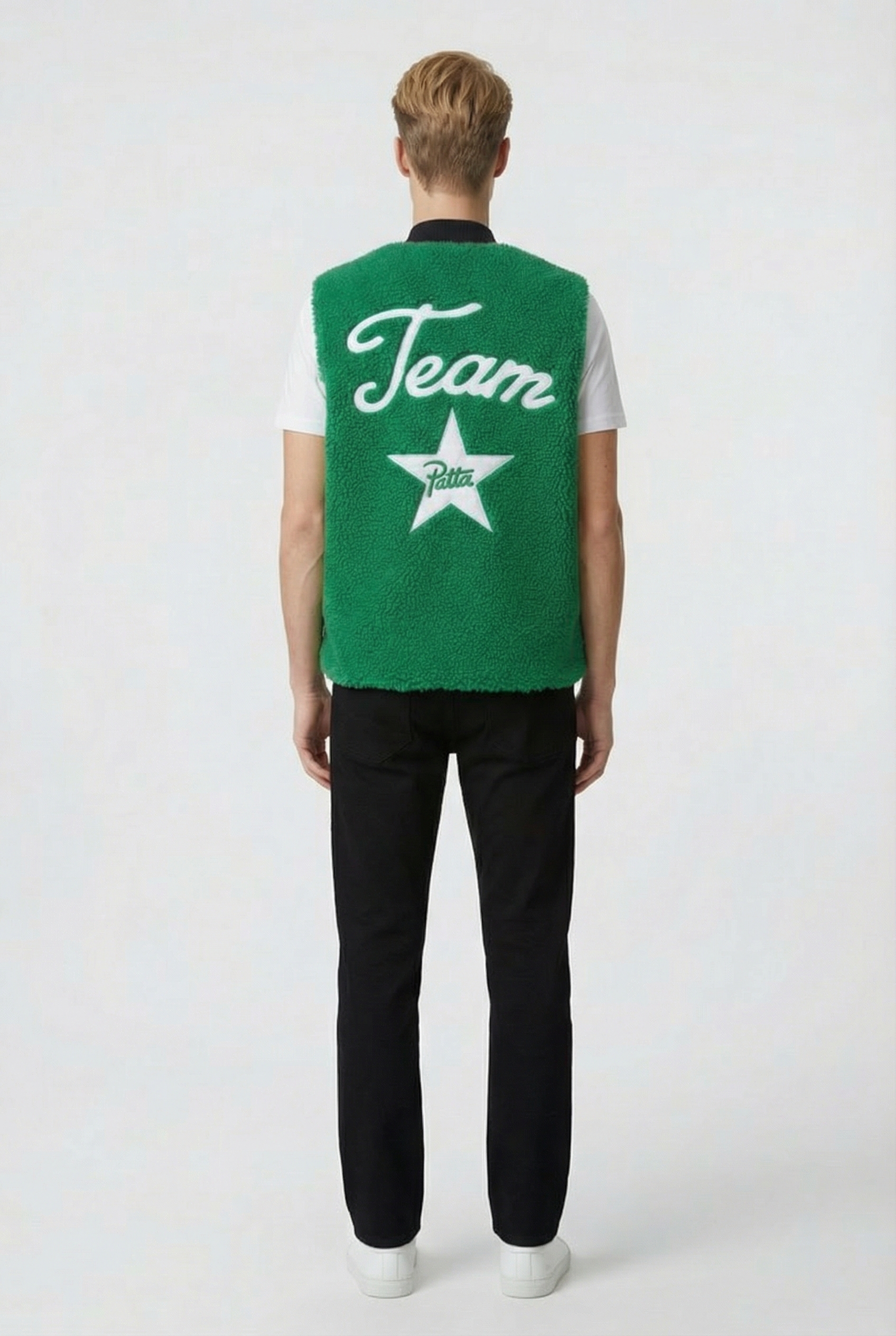 CONVERSE X PATTA – REVERSIBLE GRAPHIC VEST 3