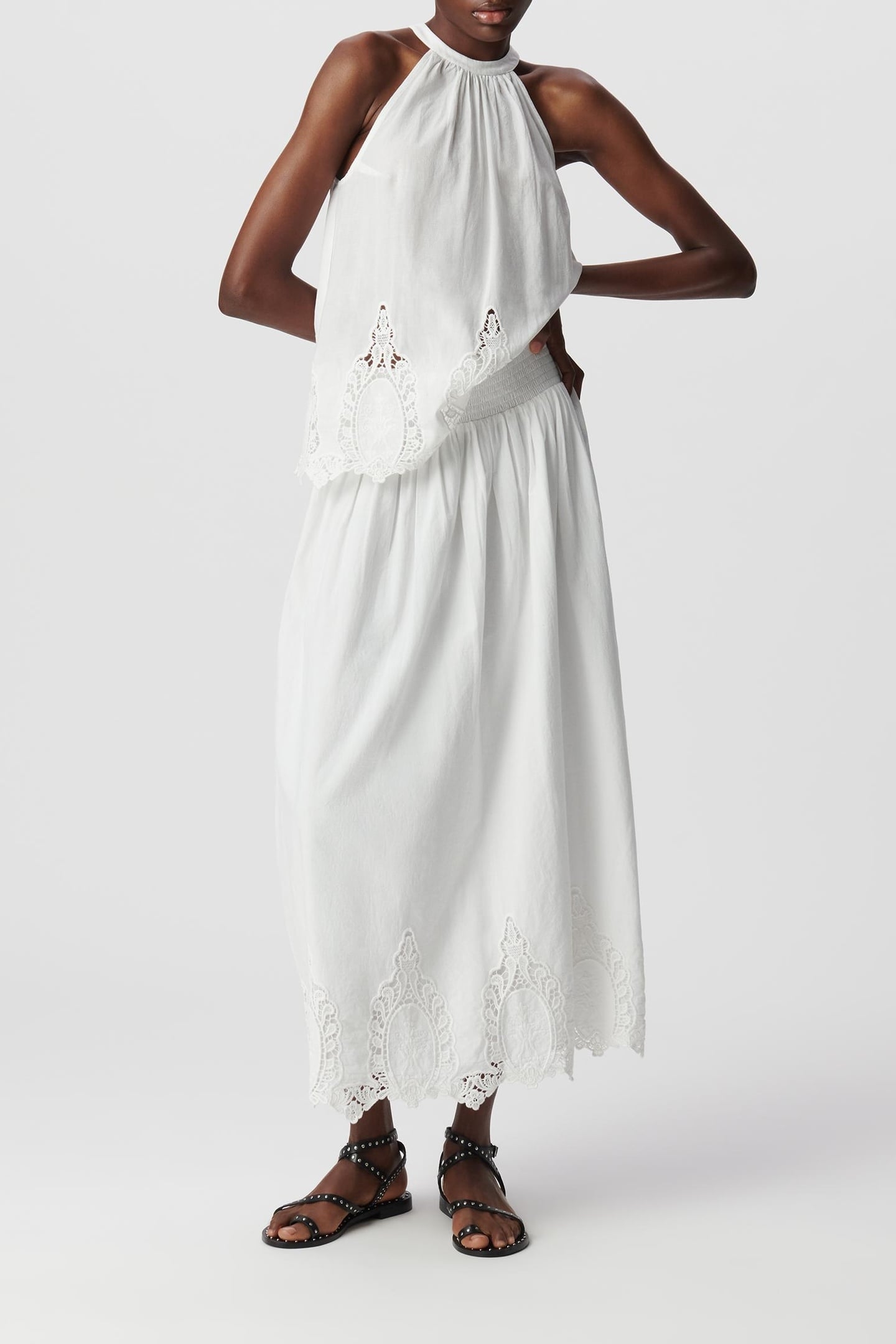 LONG WHITE SKIRT DECORATED WITH LACE EMBROIDERY 3