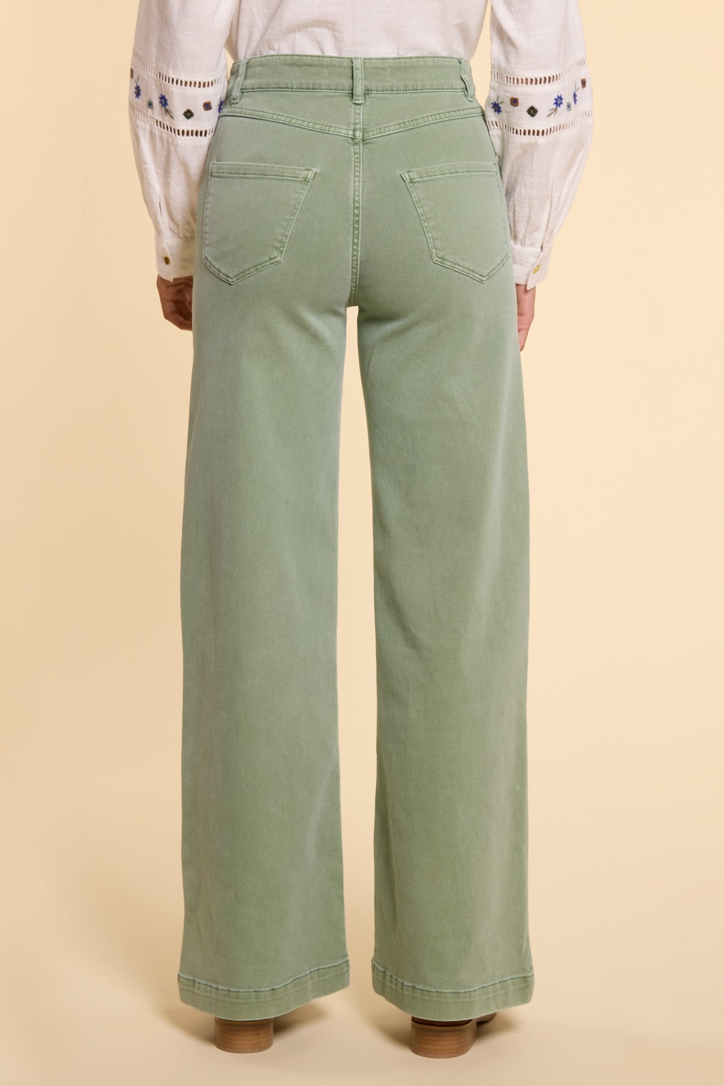 ALMONDO FLARED JEANS ALMONDO 4