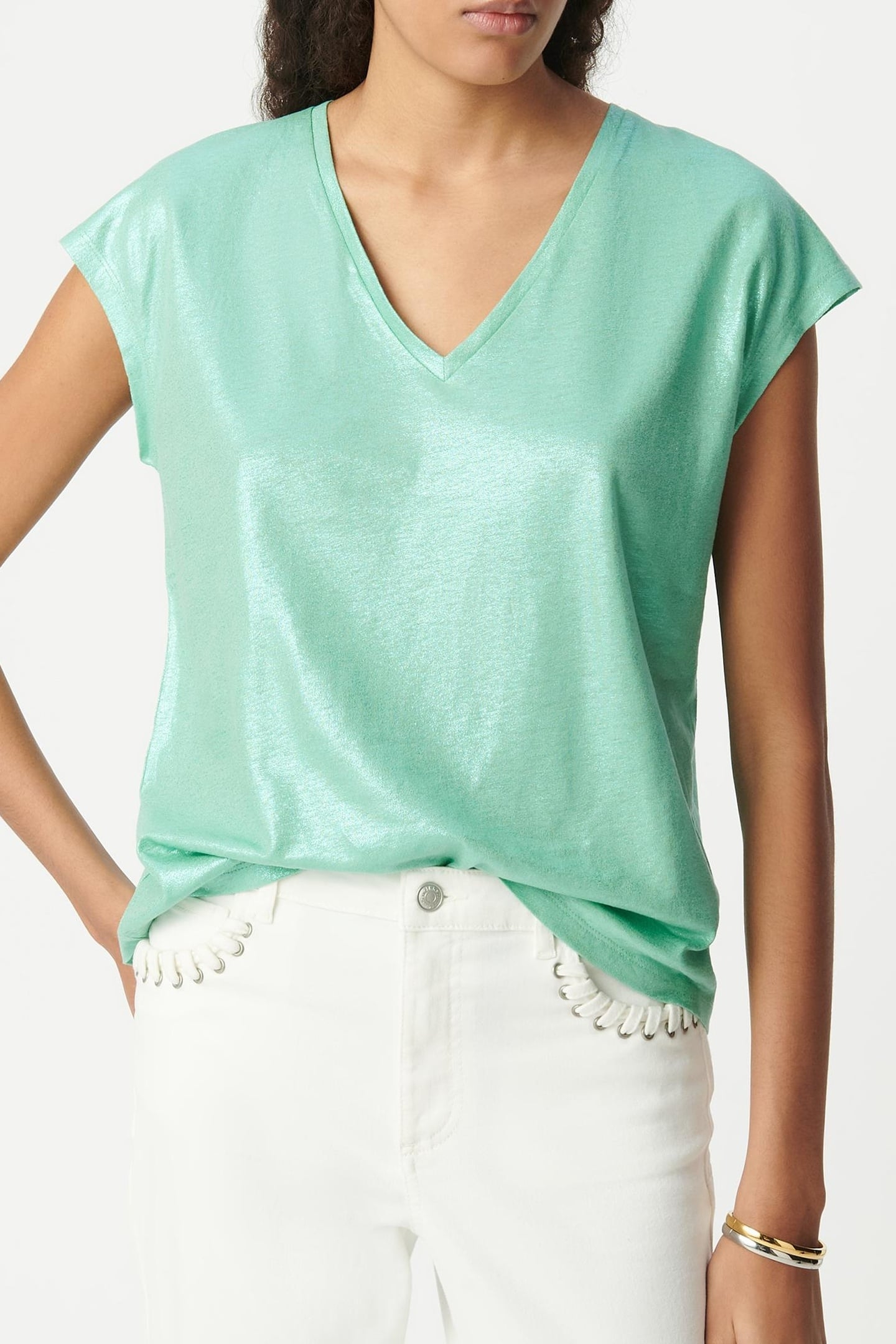 GREEN V-NECK IRIDESCENT KNIT TEE 4