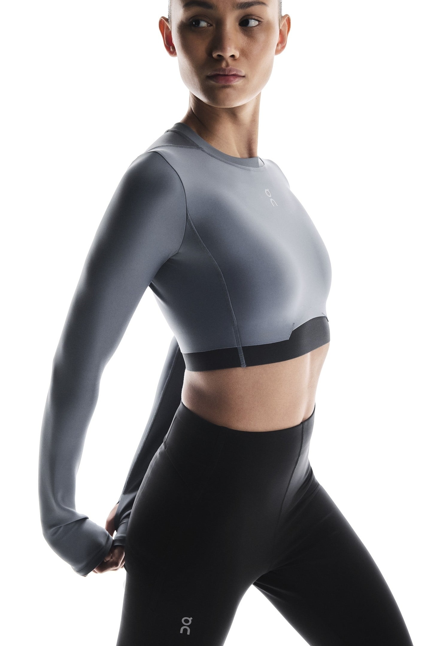 TRAIN LONG SLEEVE CROP 1 W ROCK 6