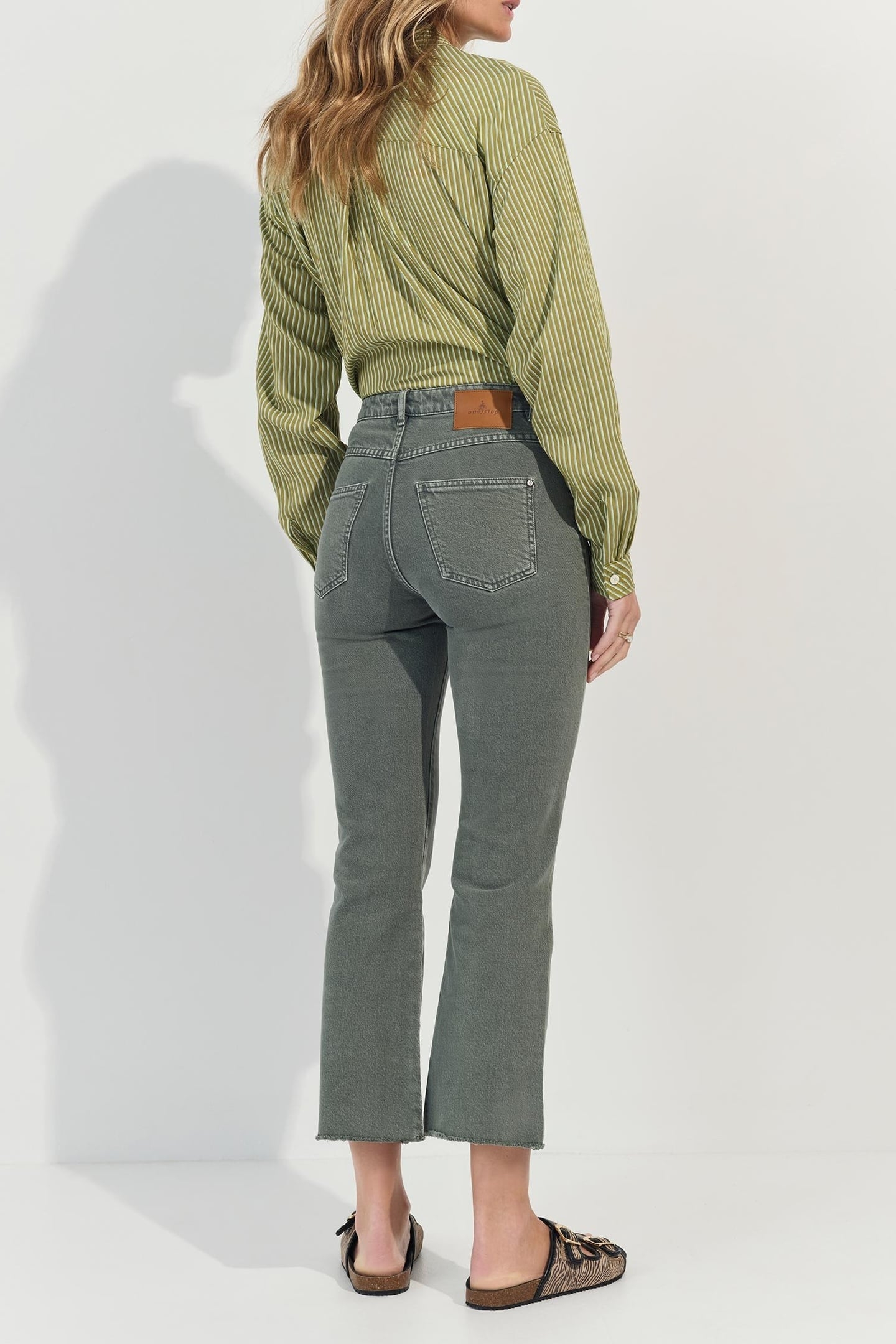 LE KARLIE - KHAKI 7/8 BOOTCUT JEANS 5