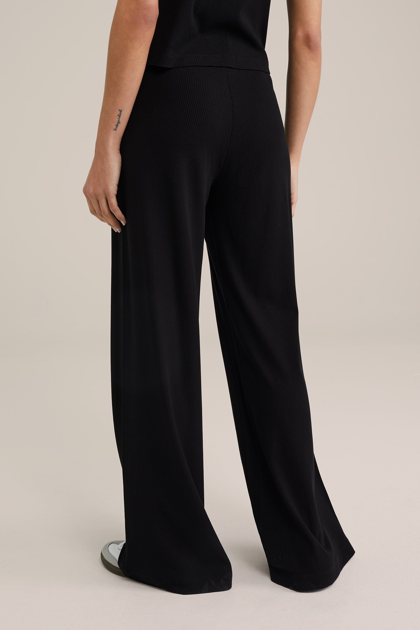 TROUSER BLACK 4