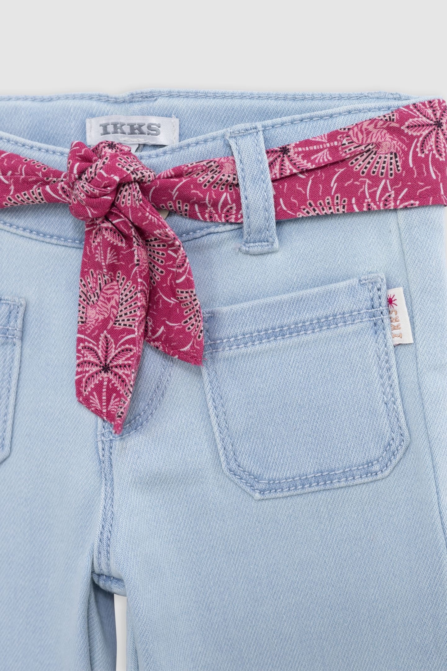 PINK JEANS WITH PALM-TREE PRINT SCARF BELT 4