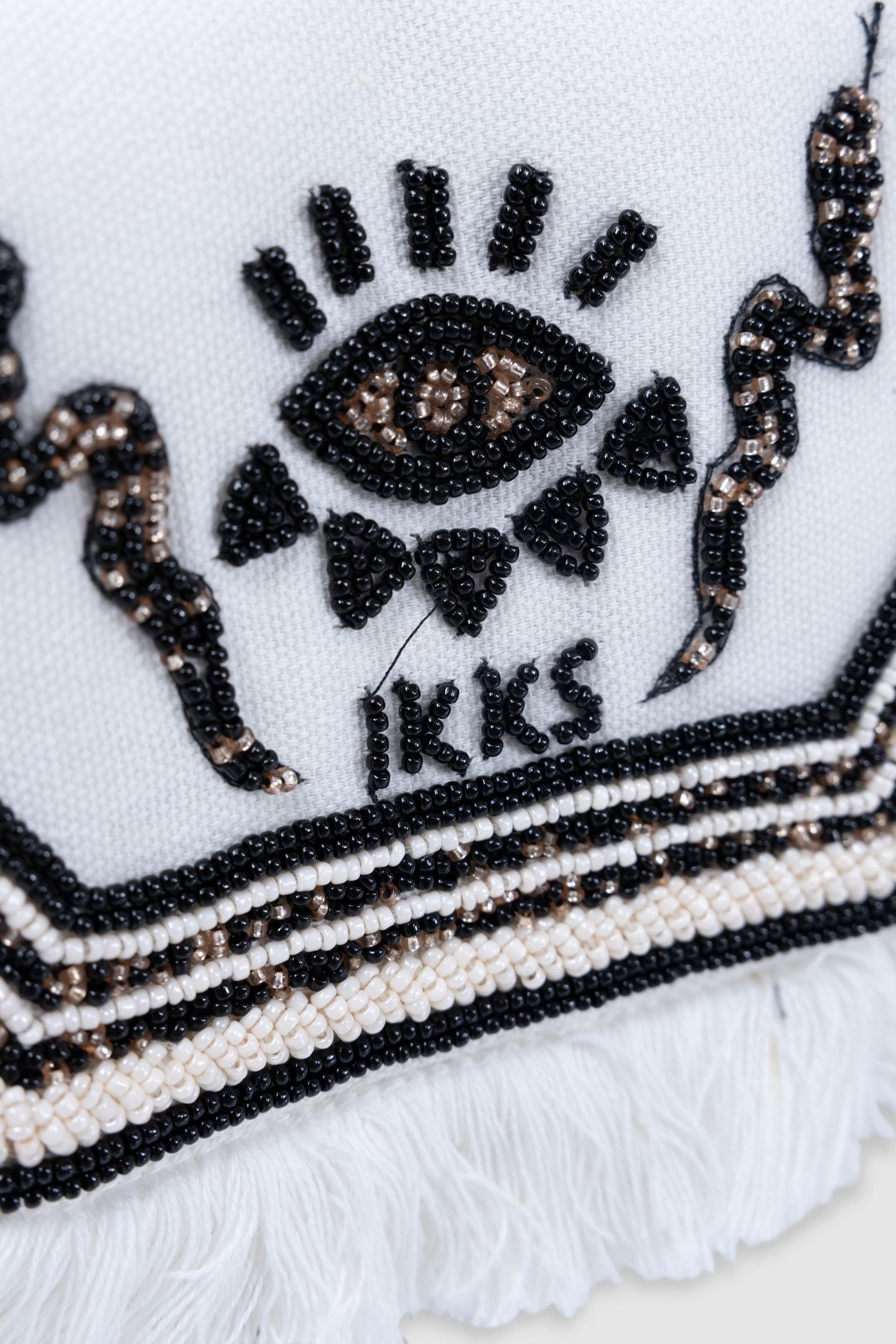 BEIGE HANDBAG WITH PEARL EMBROIDERY 6