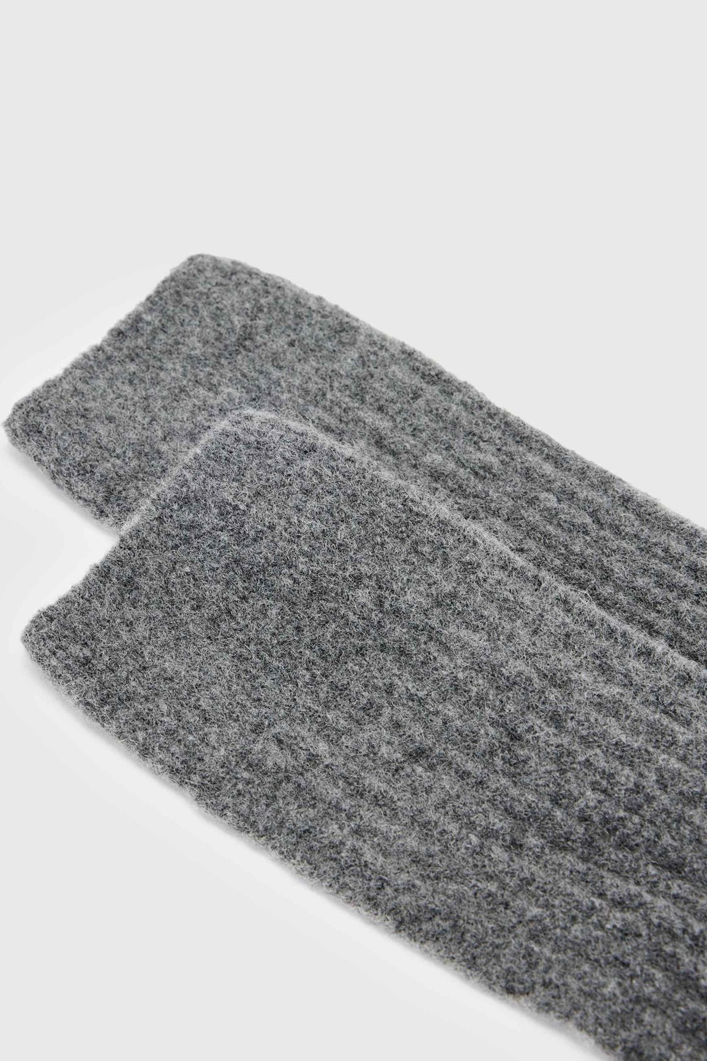EMI RIB SOCKS CARTER GREY 2