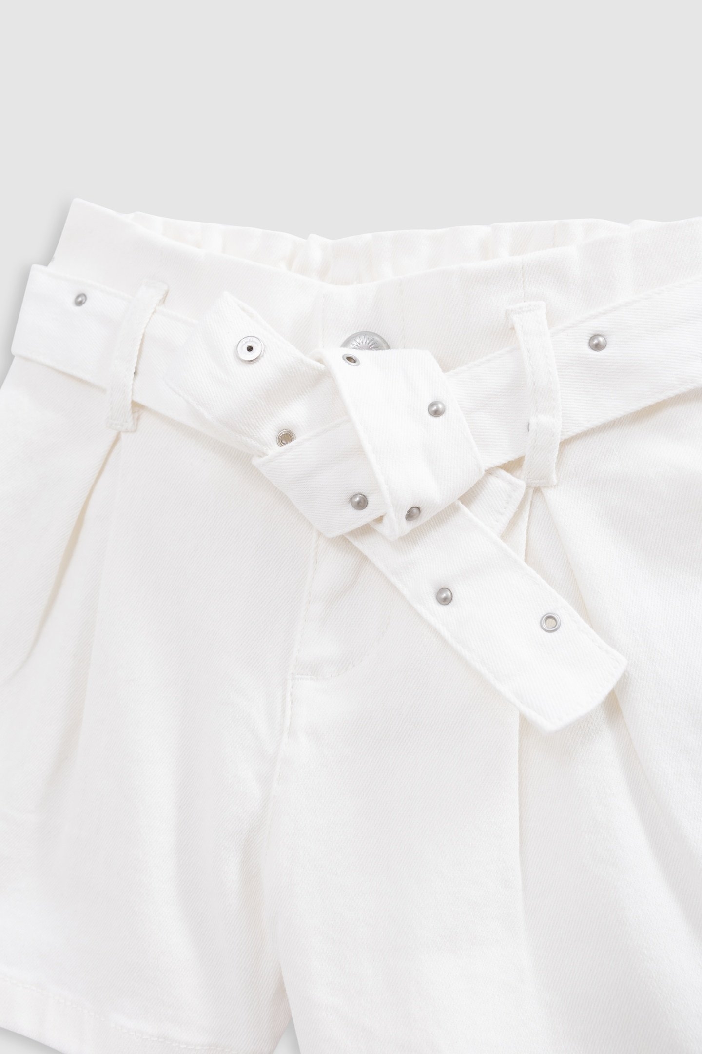 ECRU DENIM SHORTS WITH STUDDED BELT AND EYELETS 3
