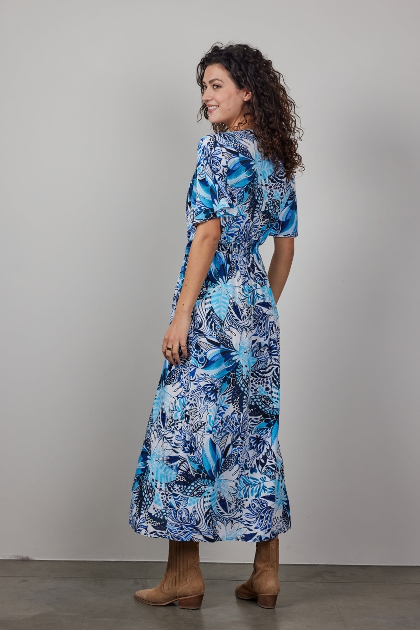 DRESS NOVA IN OFFWHITE WITH BLUE AZUR FUSION PRINT 3