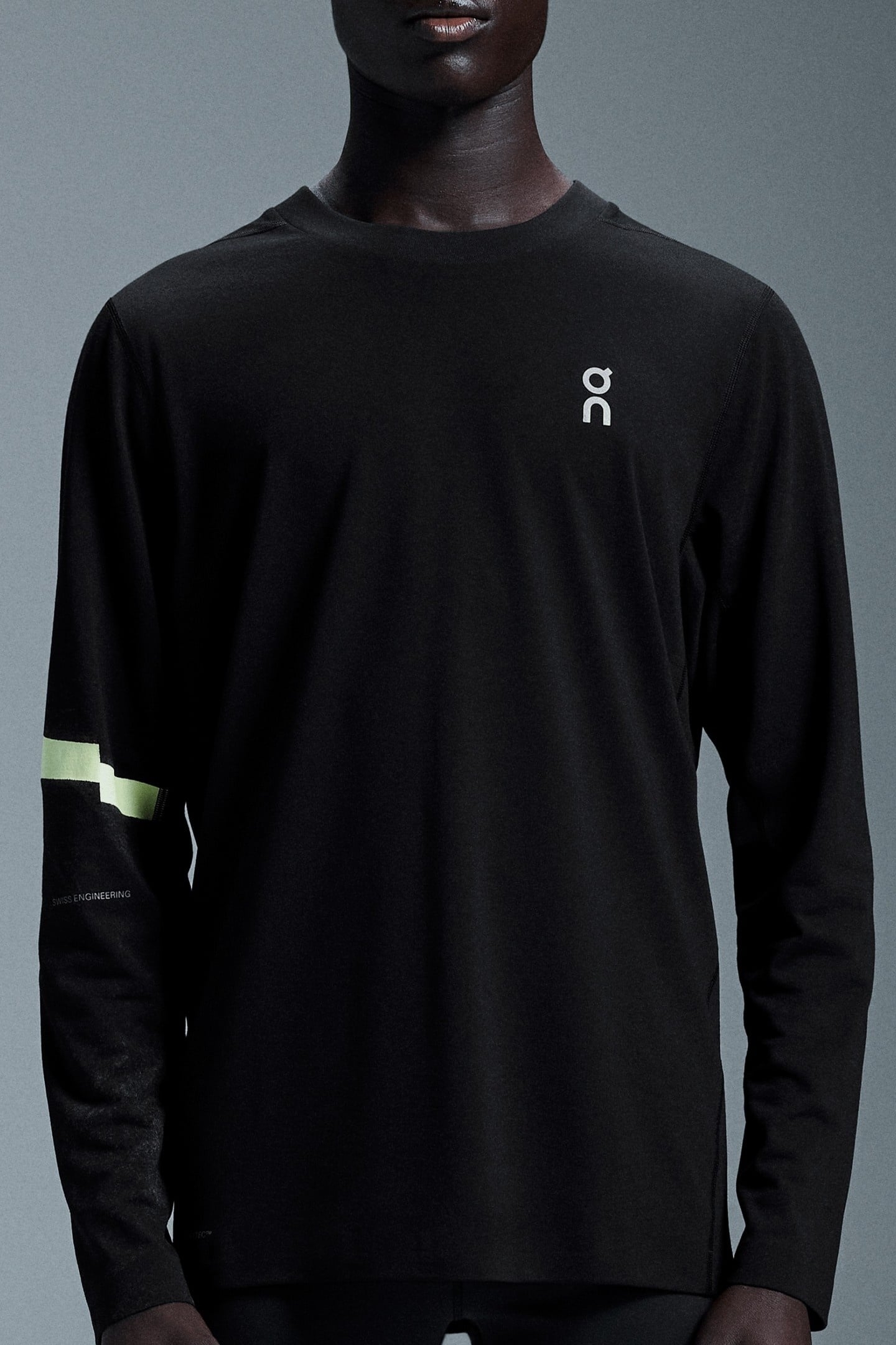 ACTIVE LONG-T GRAPHIC 1 M BLACK 7