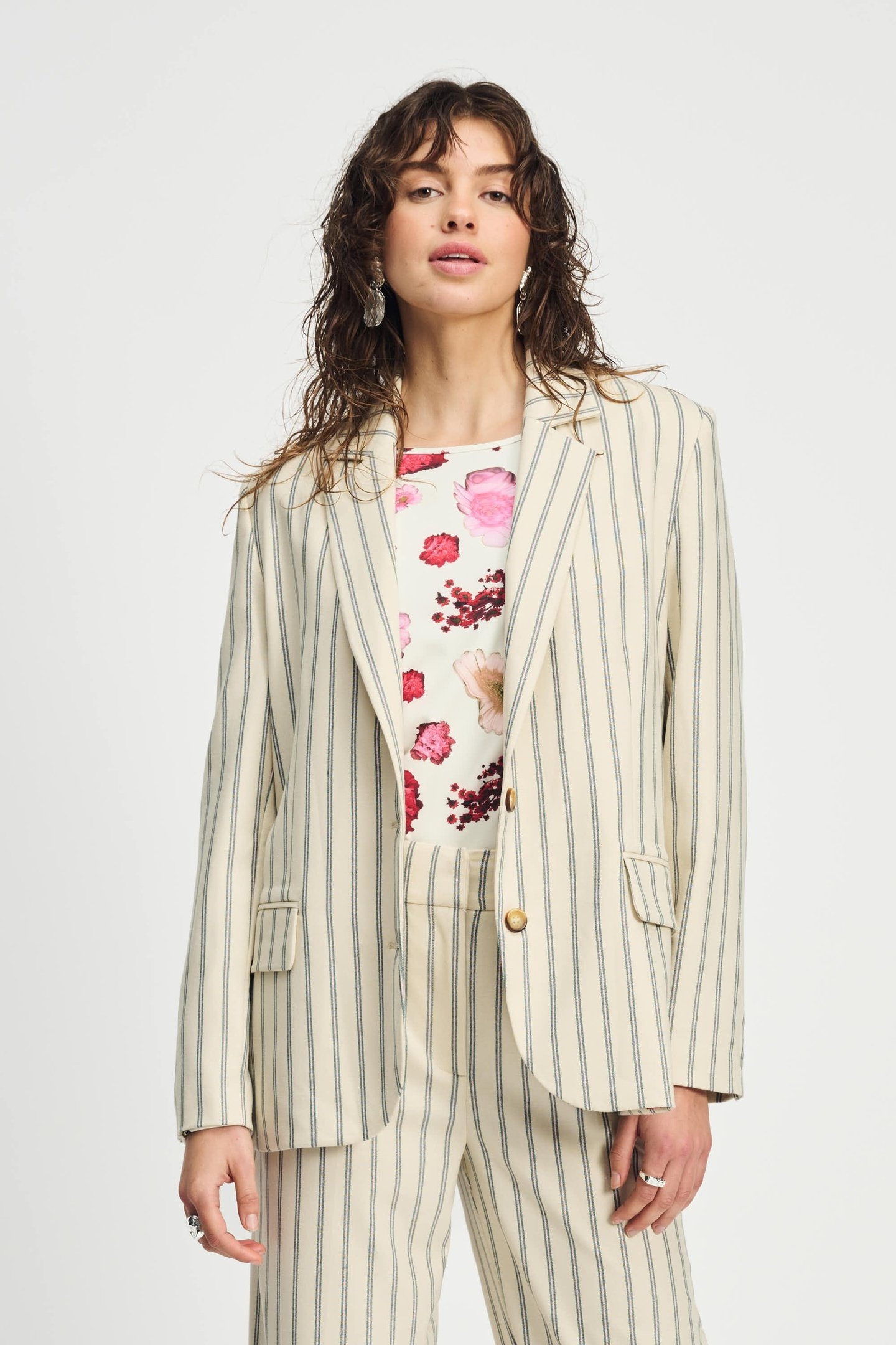 BLAZER - STRIPED CREAM BEIGE 1