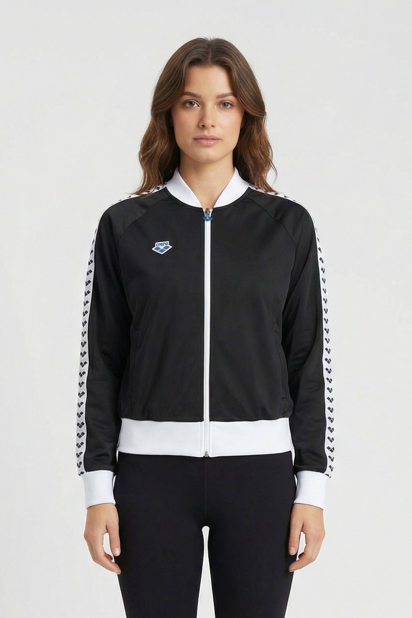 W RELAX IV TEAM JACKET BLACK-WHITE-BLACK 1