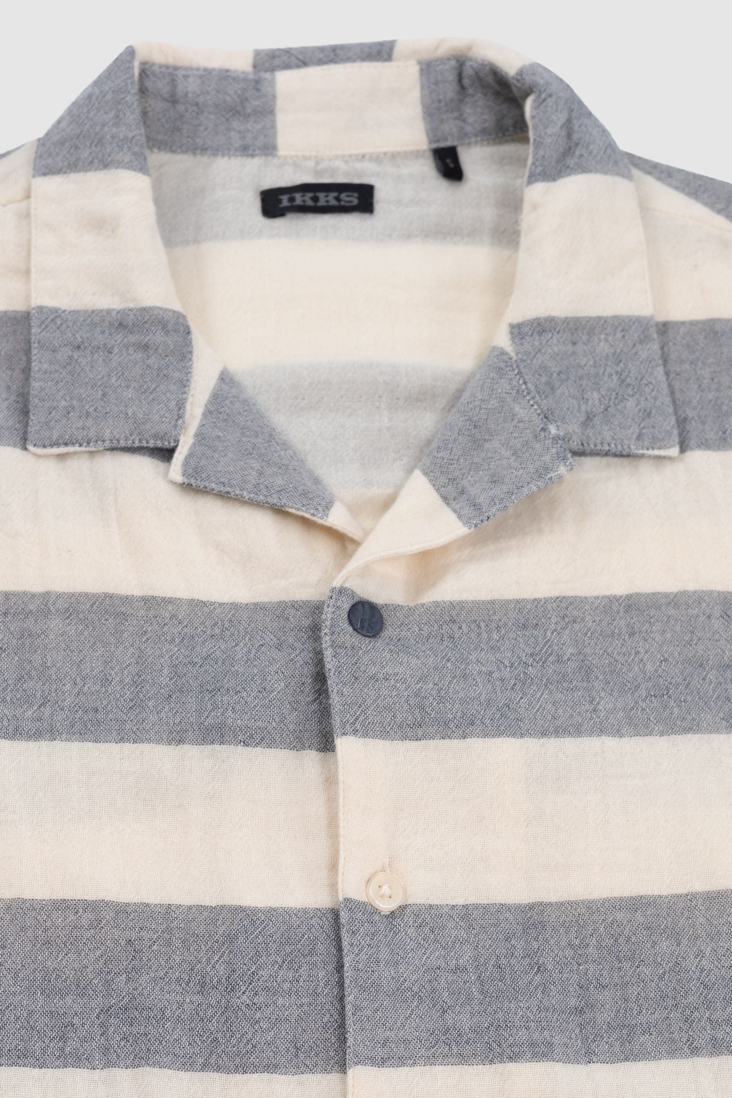 NAVY SHIRT WITH WIDE STRIPES 3