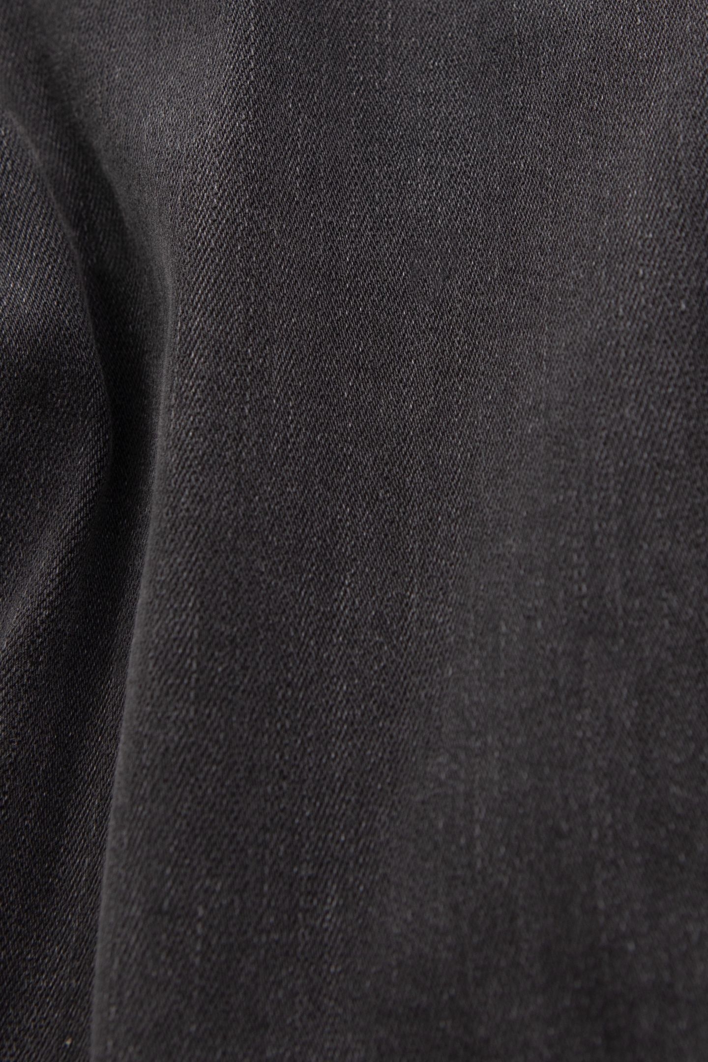 MOM WASHED BLACK JEANS WITH GIRL STUDS 8