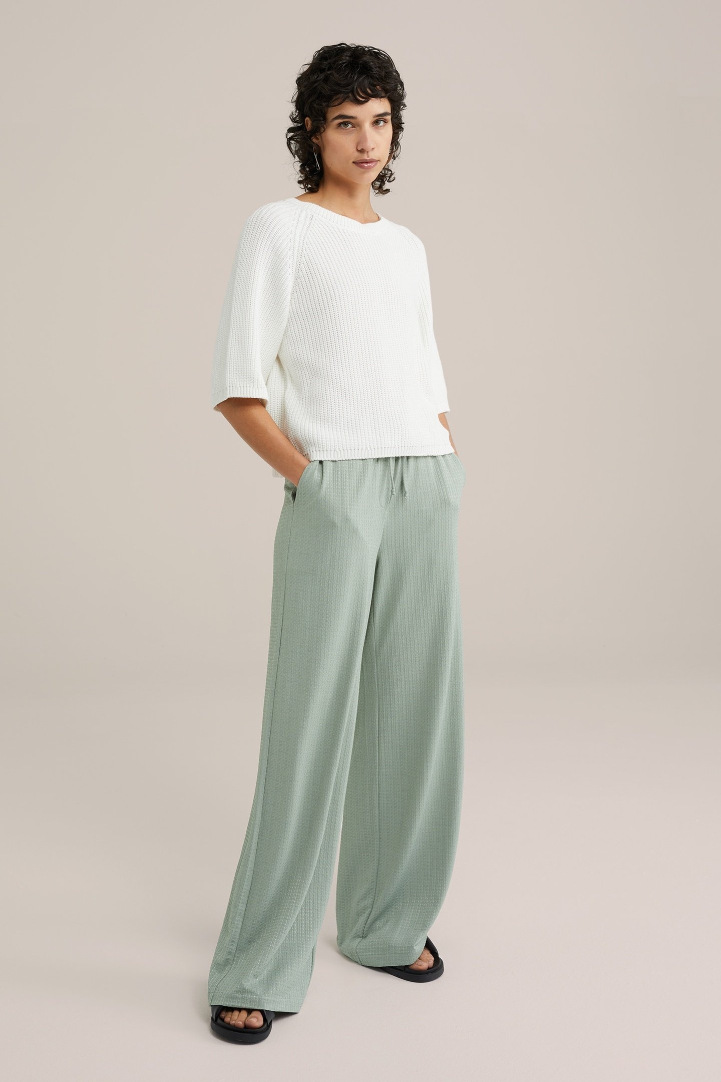 TROUSER LIGHT GREEN 1