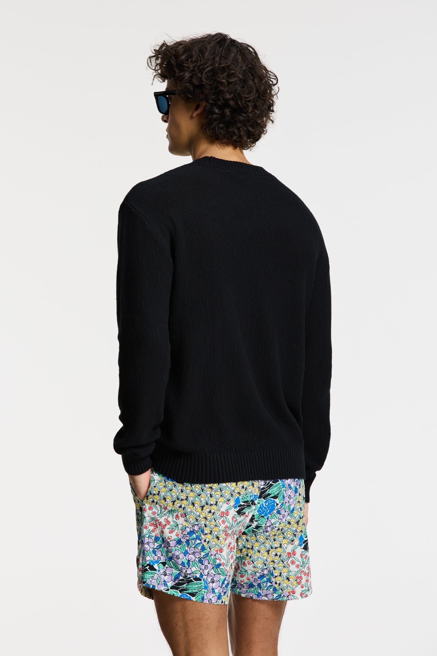 PALMER PULLOVER SOLID BLACK 3