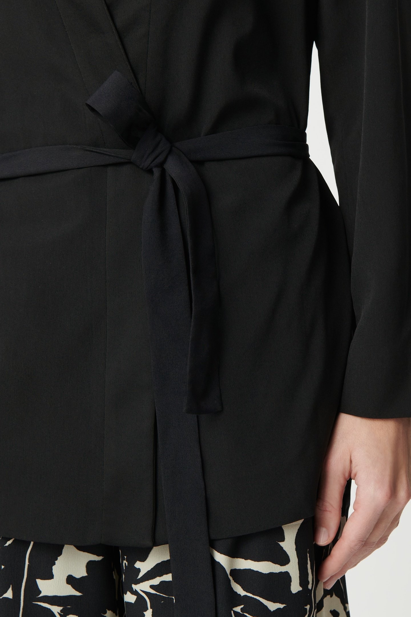 REVERSIBLE BLACK ZEBRA FLOWER PRINT JACKET 6