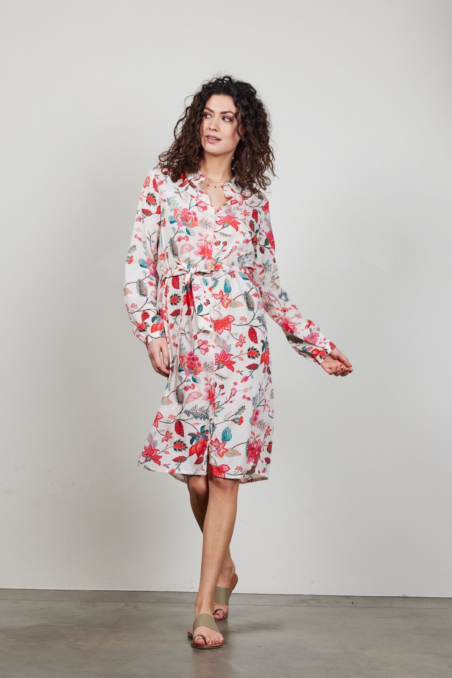 TUNIC PRECIOUS IN OFFWHITE WITH INDIAN FLOWER PRINT 2