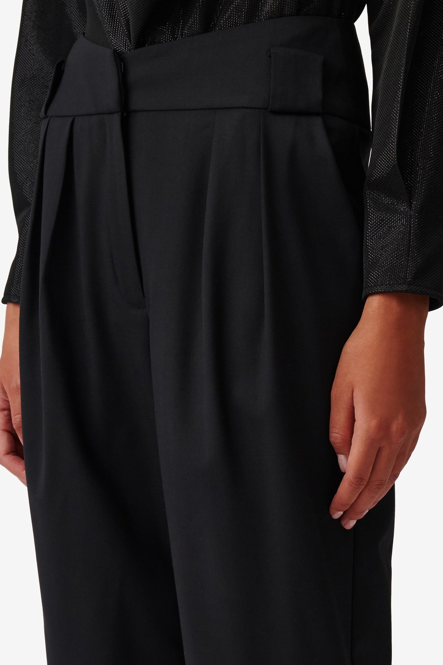 IJONAC TROUSER BLACK 5