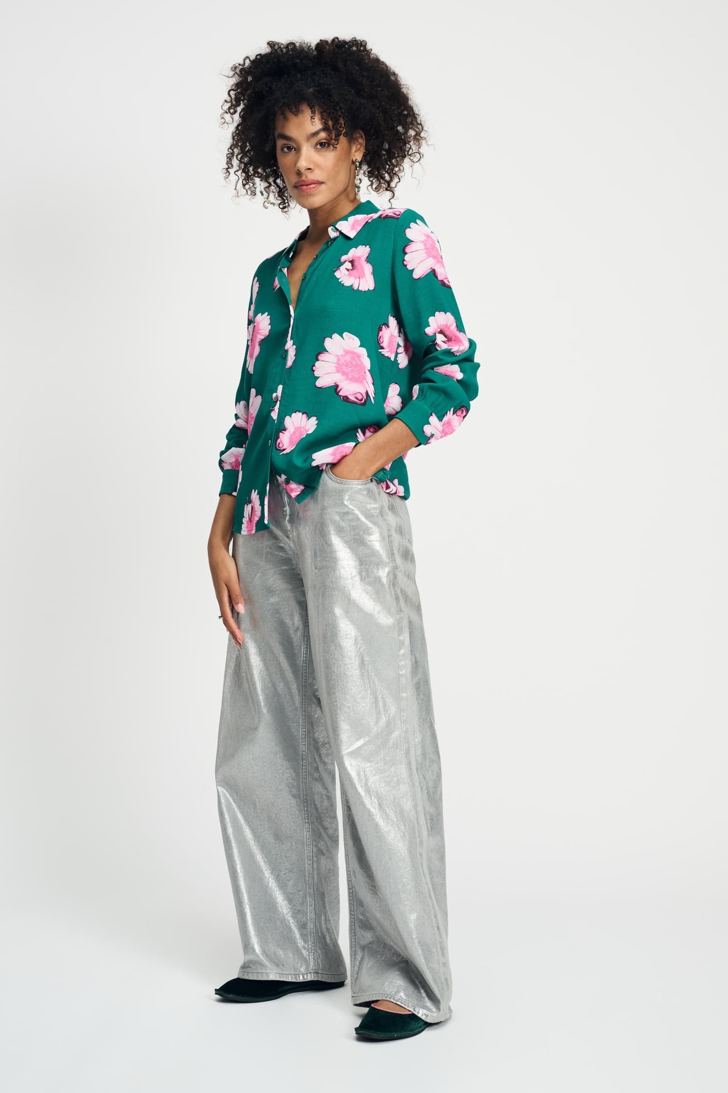 BLOUSE - MILA MEADOW FLOWERS GREEN 2