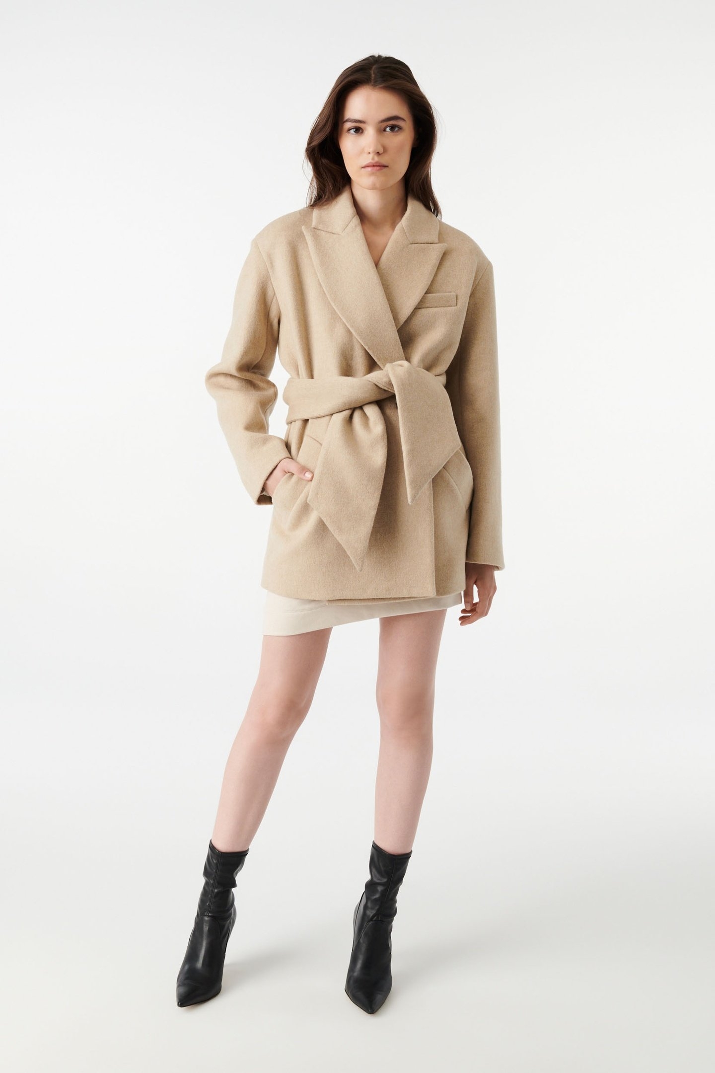 ONERIA COAT BEIGE 2