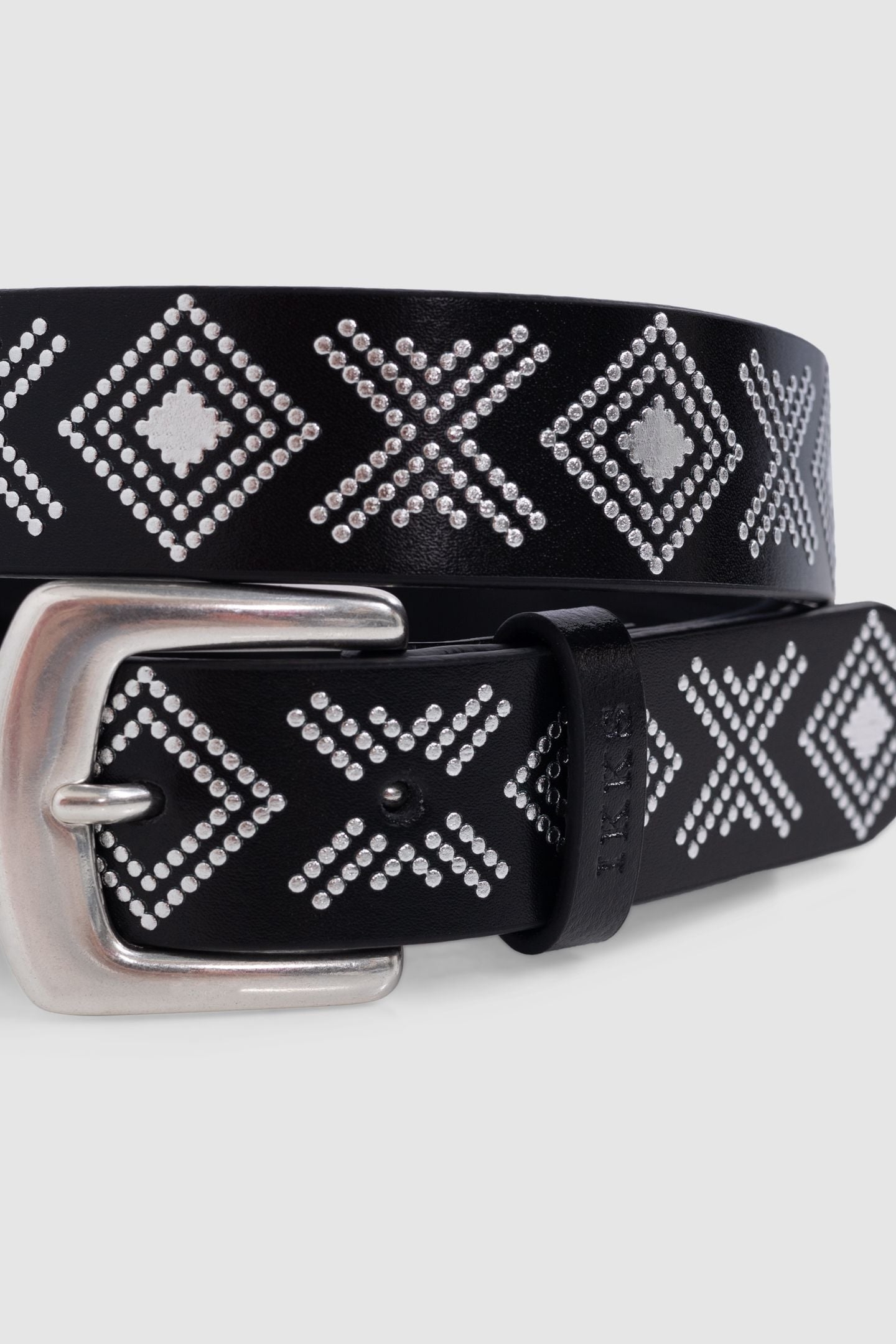 BLACK LEATHER BELT WITH MICRO STUD DECORATION 4