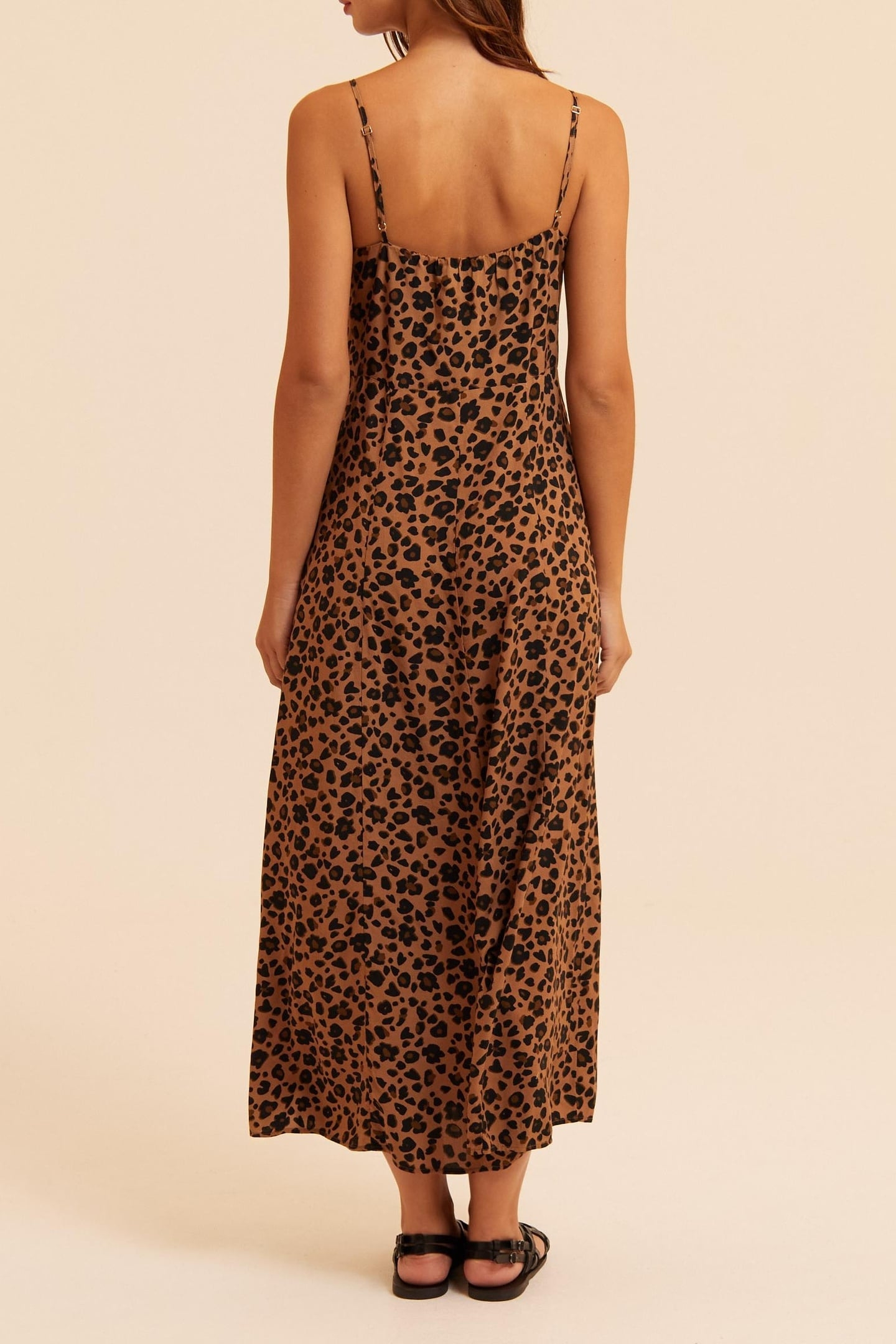 LONG LEOPARD PRINT DRESS WITH THIN STRAPS CAMEL 3