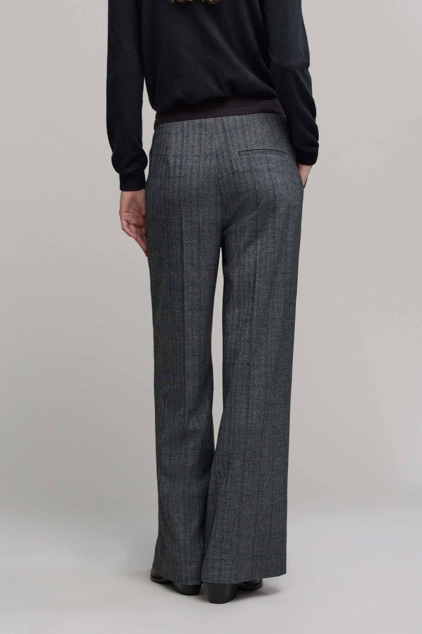 BLACK HERRINGBONE CHECK SUIT PANTS 4